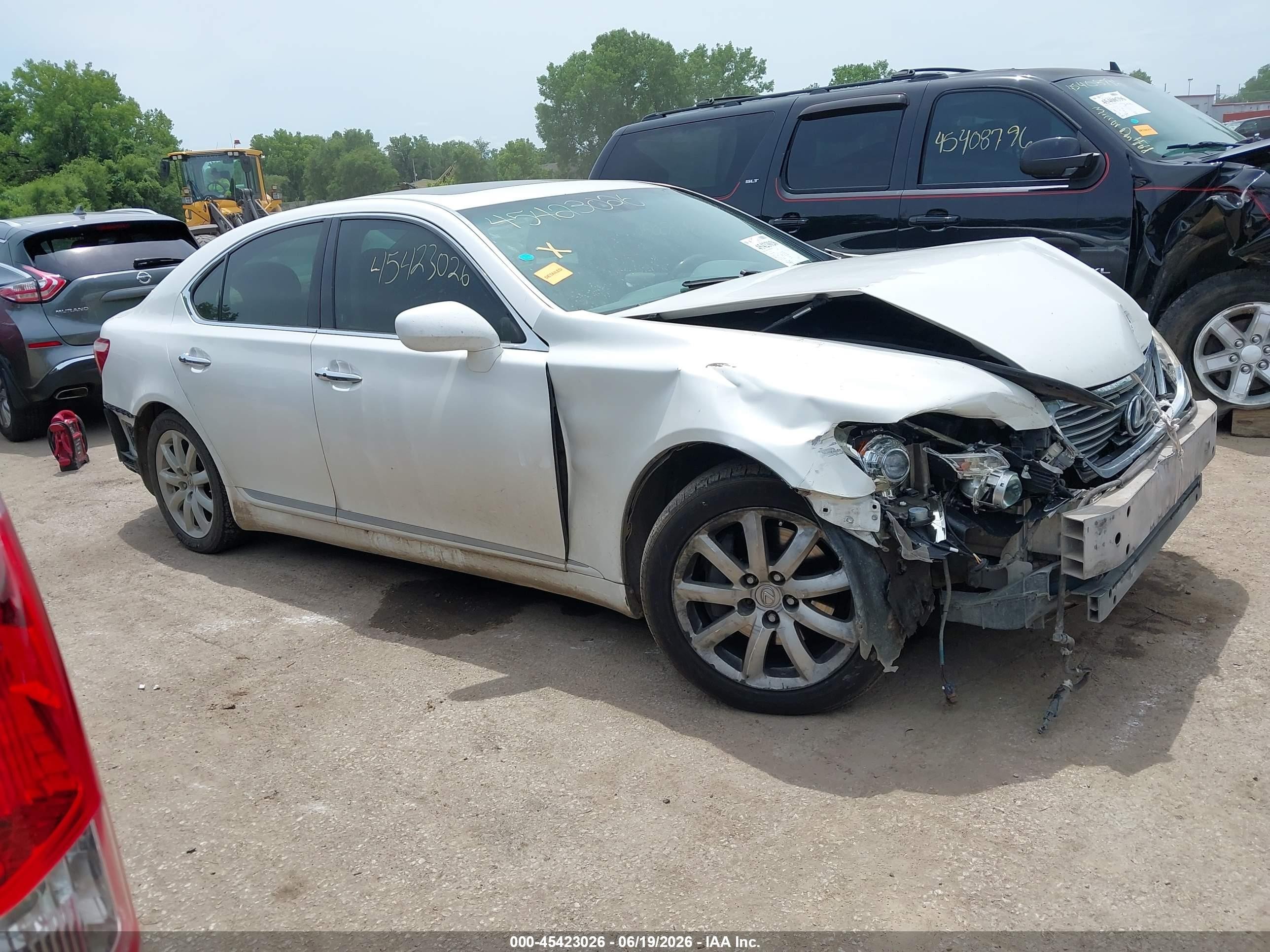 2008 Lexus LS 460, VIN JTHBL46F085080979 — По всему кузову