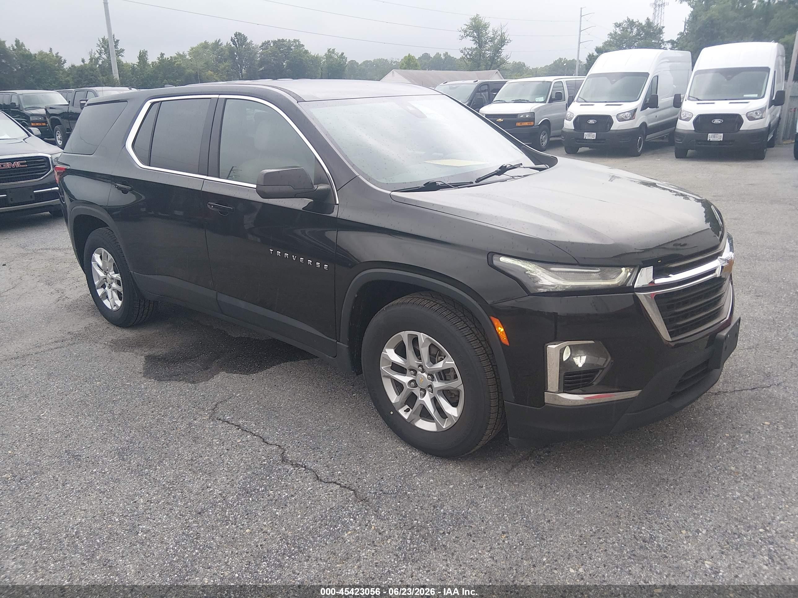 2023 Chevrolet Traverse LS, VIN 1GNEVFKW9PJ176164 — Normal wear