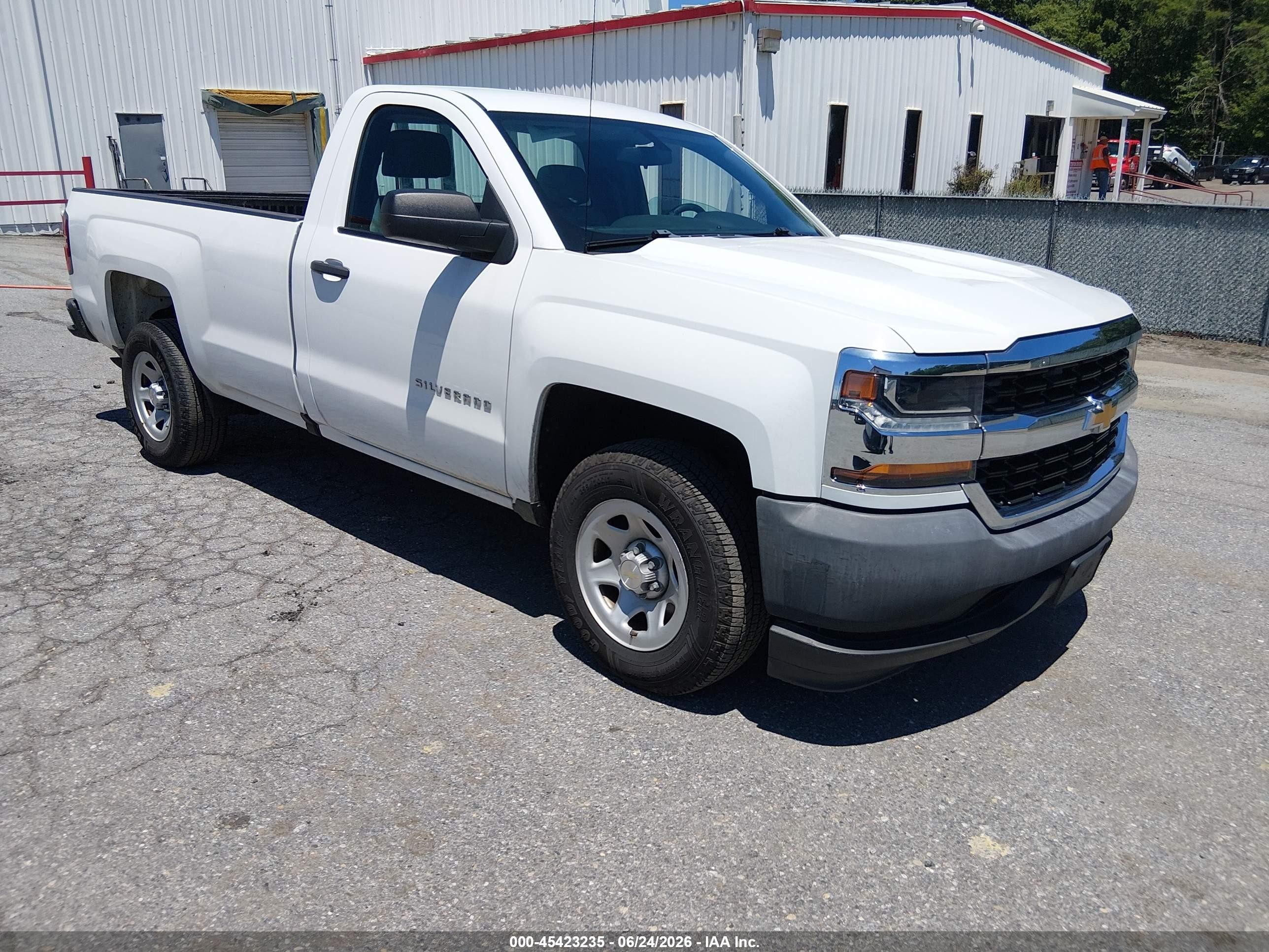2016 Chevrolet Silverado 1500 Work Truck, VIN 1GCNCNEH7GZ280000 — Normal wear