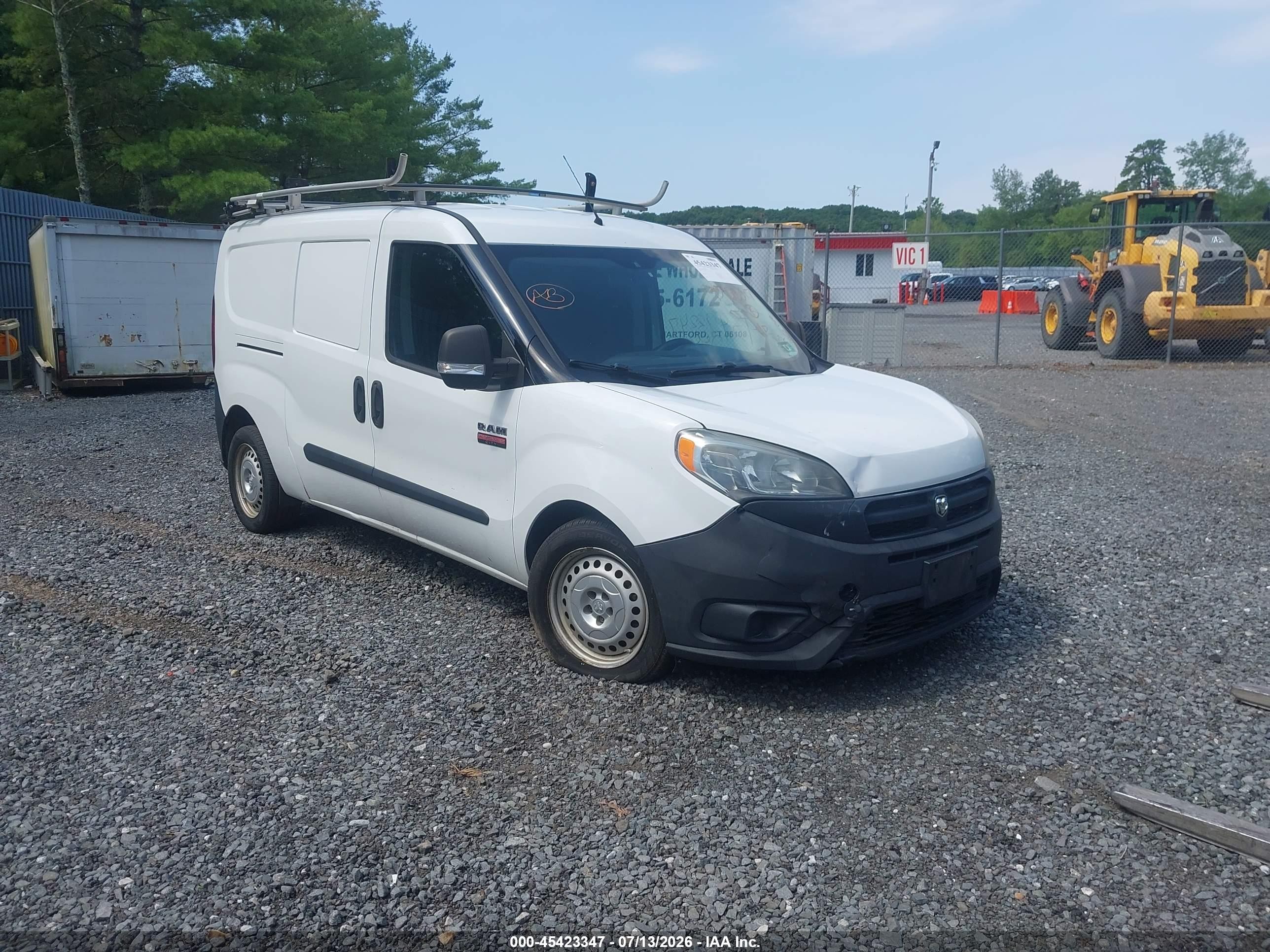 2017 Ram ProMaster City Cargo Tradesman, VIN ZFBERFAB3H6F20805 — Front end