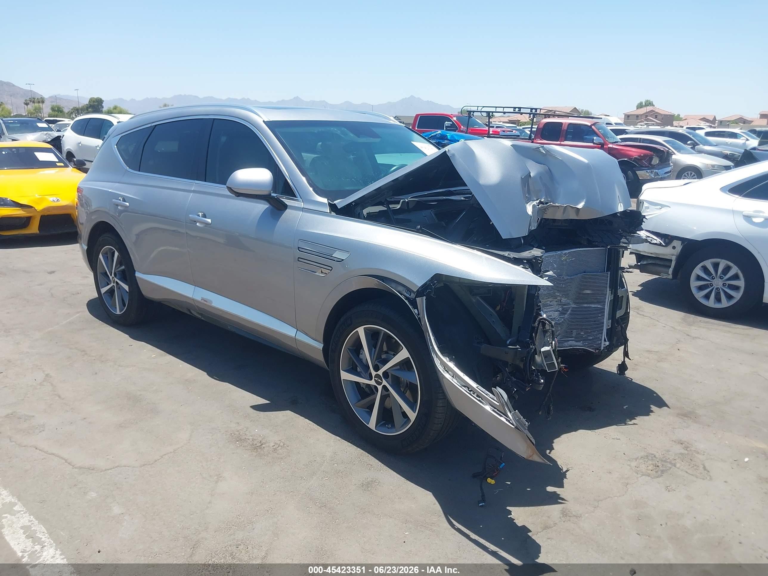 2025 Genesis GV80 Advanced, VIN KMUHBESB6SU228036 — Front end