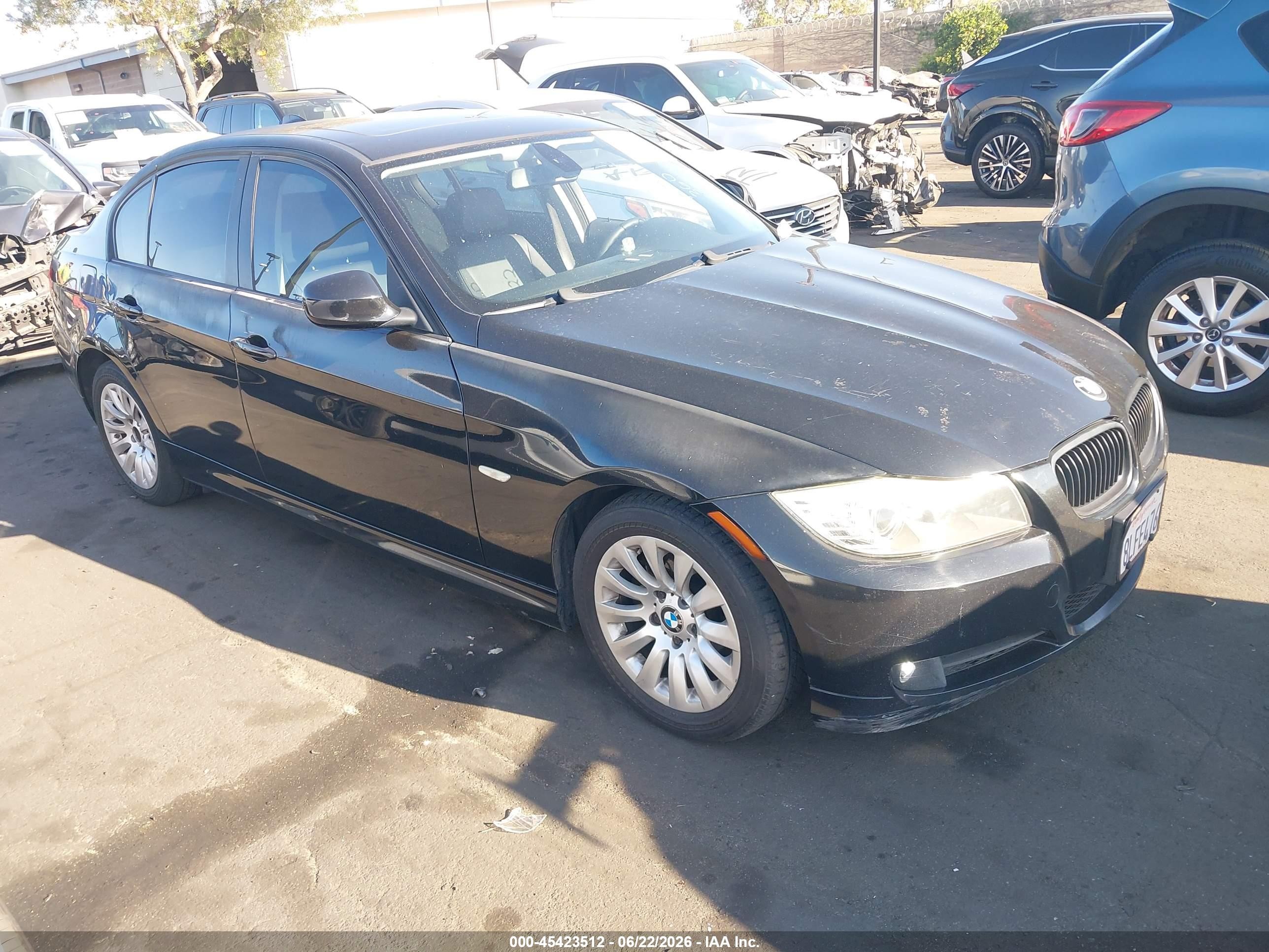 2009 BMW 3 Series 328i, VIN WBAPH53549A438407 — Vandalism