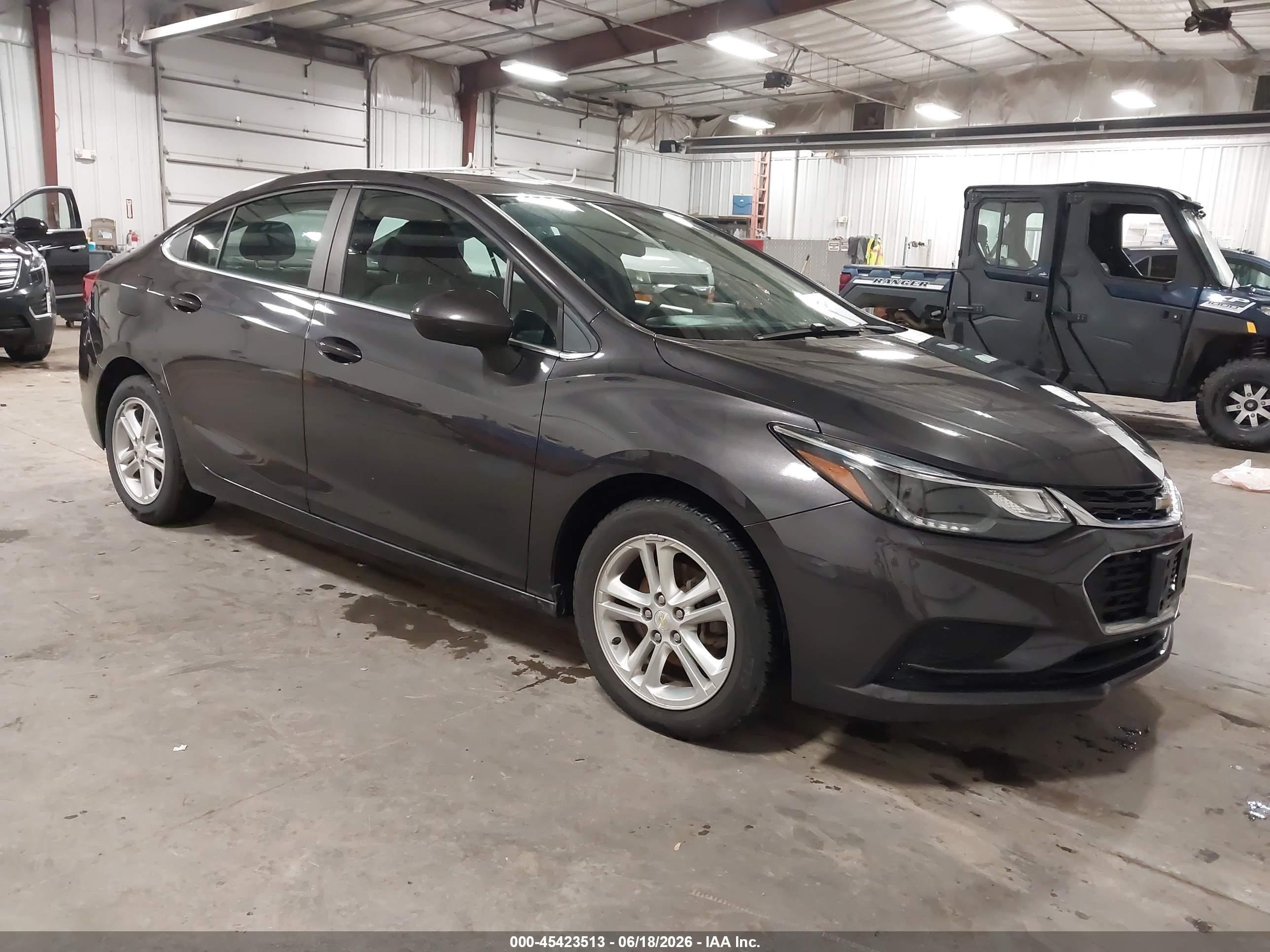 2017 Chevrolet Cruze LT, VIN 1G1BE5SM3H7262856 — Fresh water flood