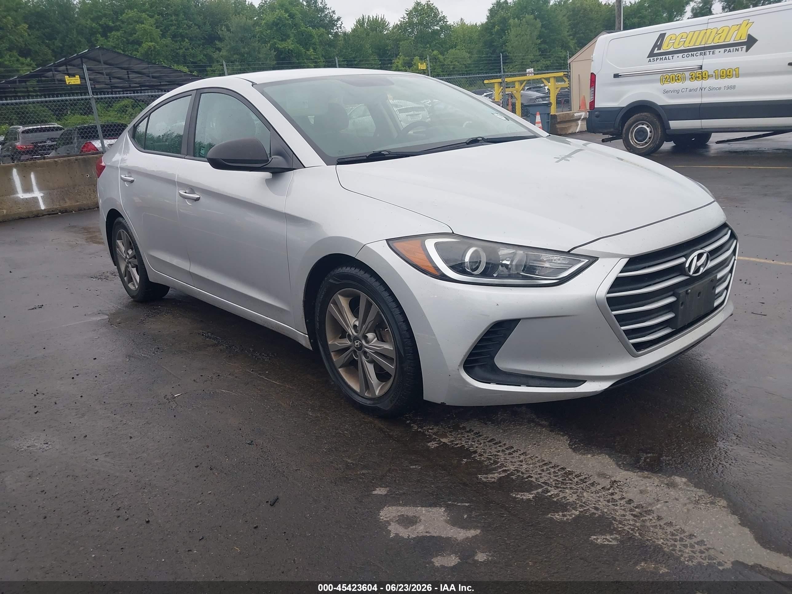 2017 Hyundai Elantra SE, VIN 5NPD84LF3HH120648 — Side