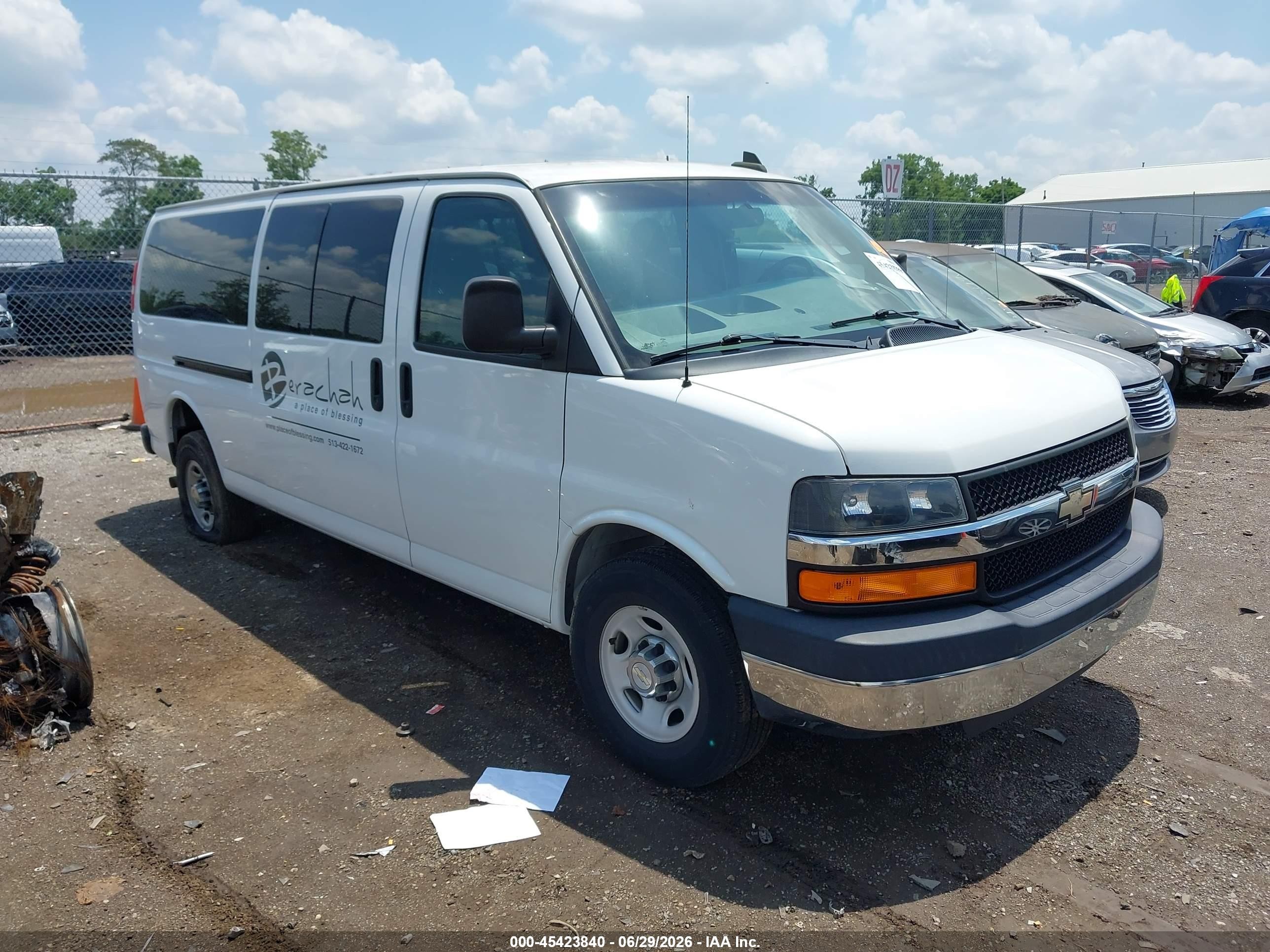 2016 Chevrolet Express Passenger LT, VIN 1GAZGPFFXG1270874 — Electrical