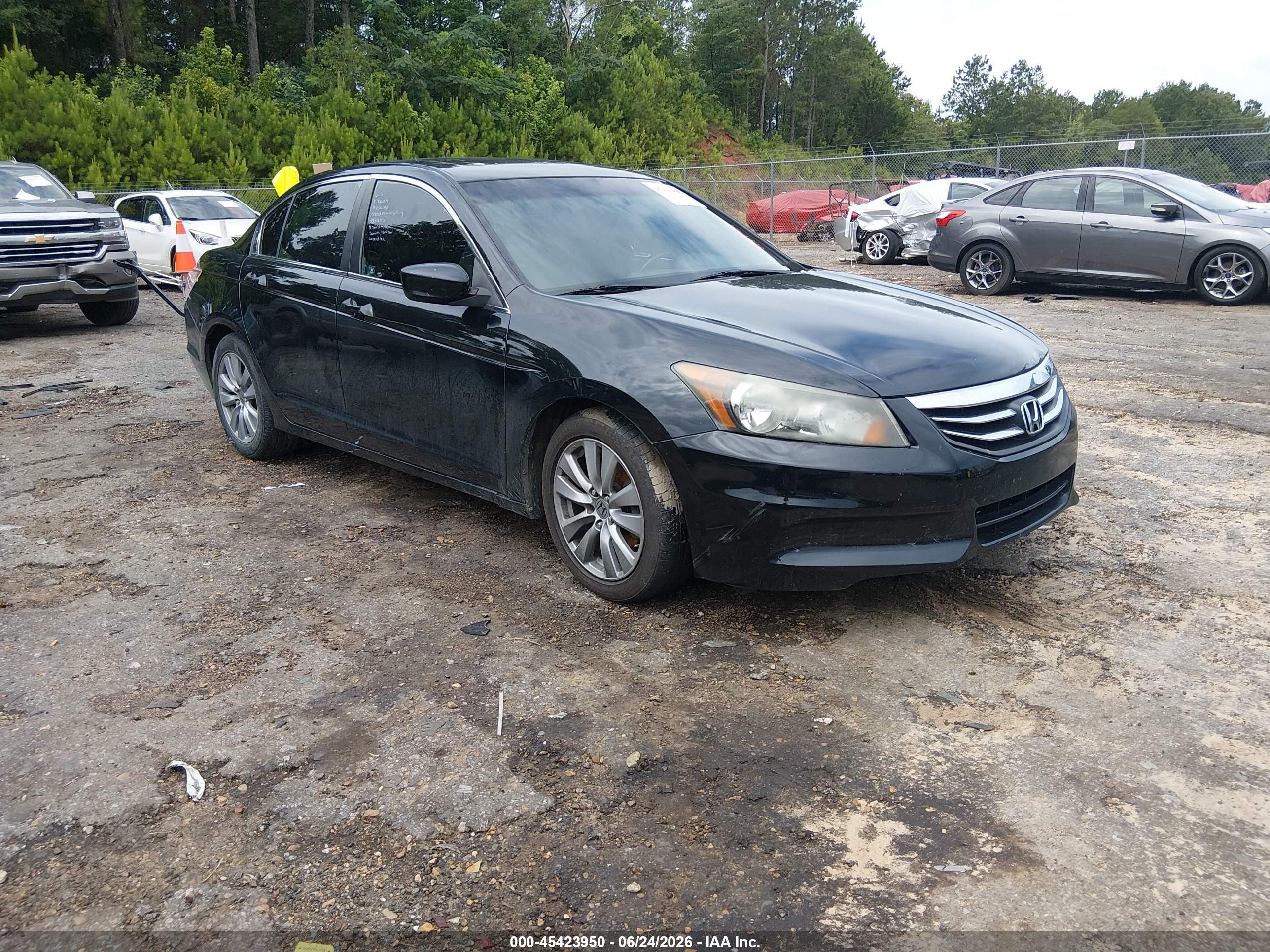2012 Honda Accord EX-L, VIN 1HGCP2F88CA033975 — Repossession