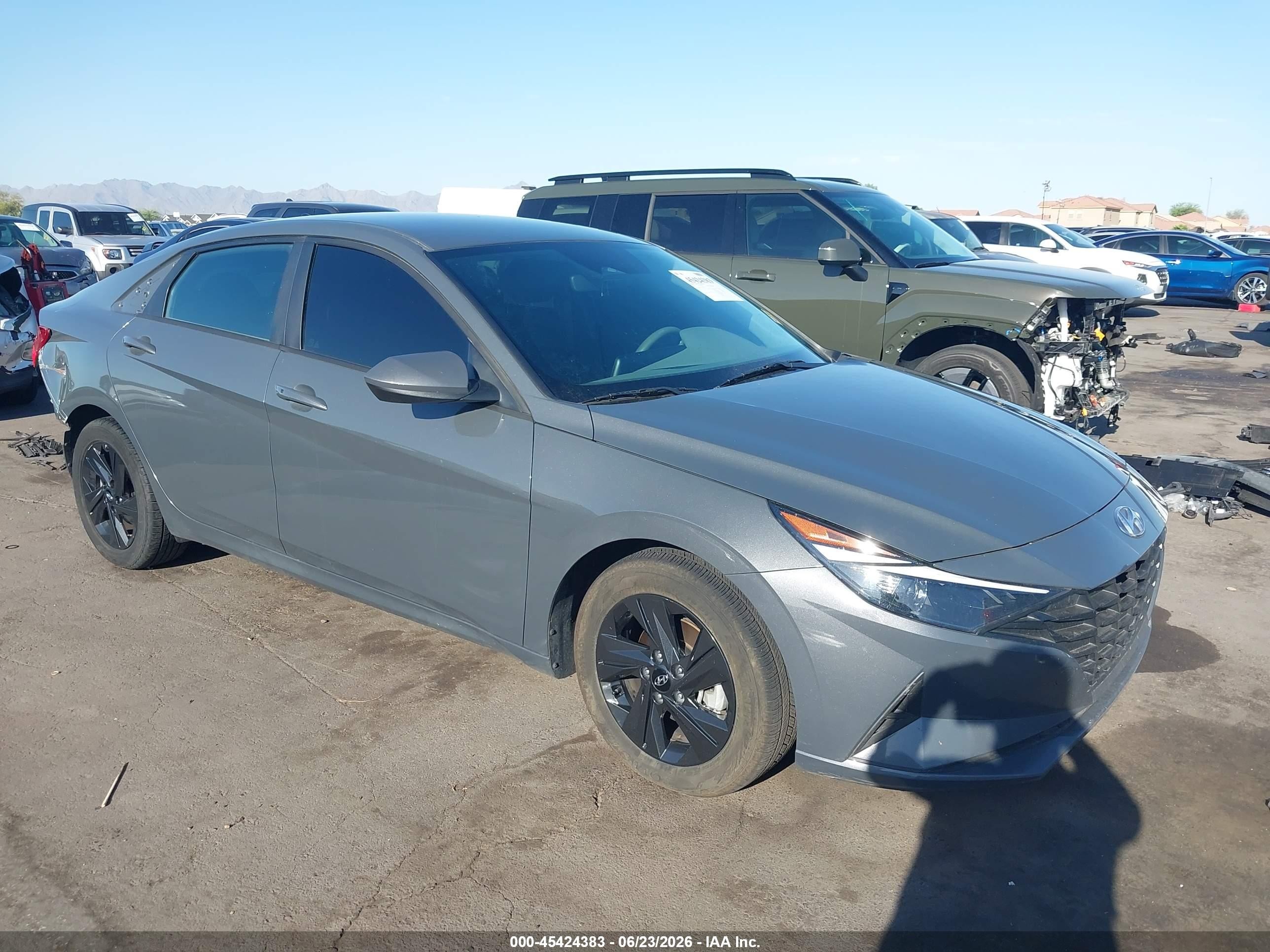 2023 Hyundai Elantra Blue, VIN KMHLM4AJ3PU074172 — Rear end