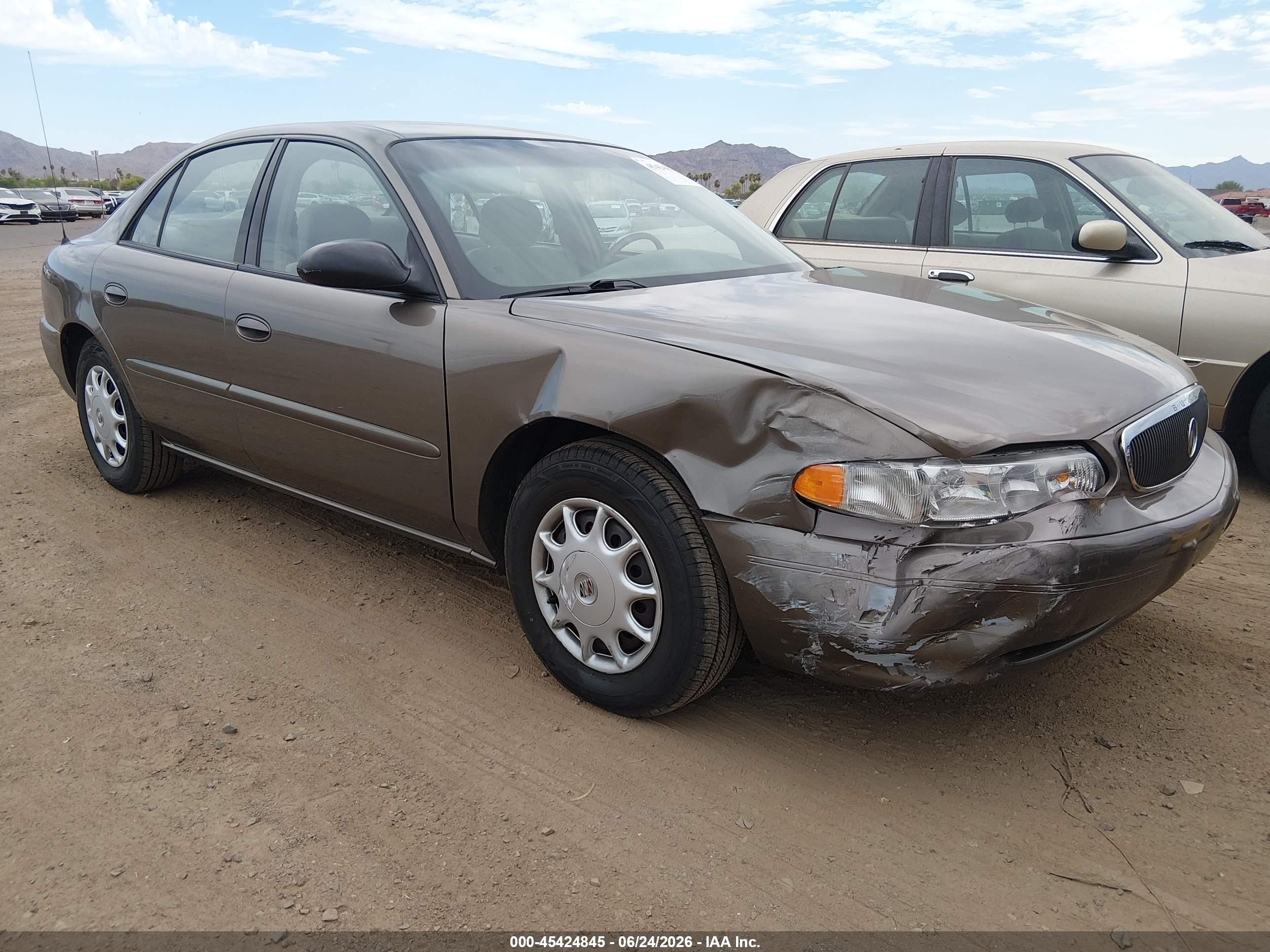 2003 Buick Century Custom, VIN 2G4WS52J631243761 — Front end