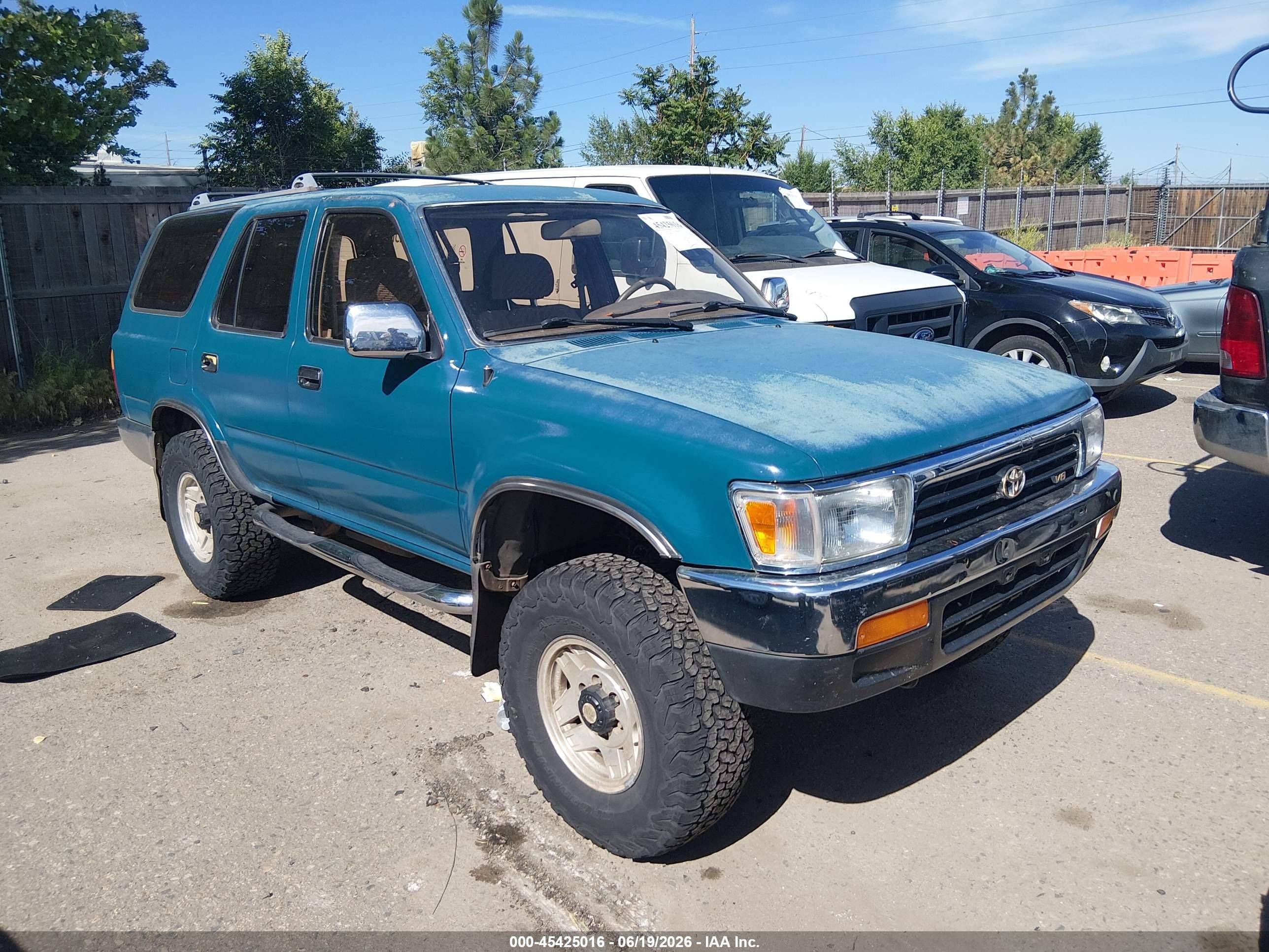 1994 Toyota 4Runner, VIN JT3VN39W6R8066619 — Normal wear