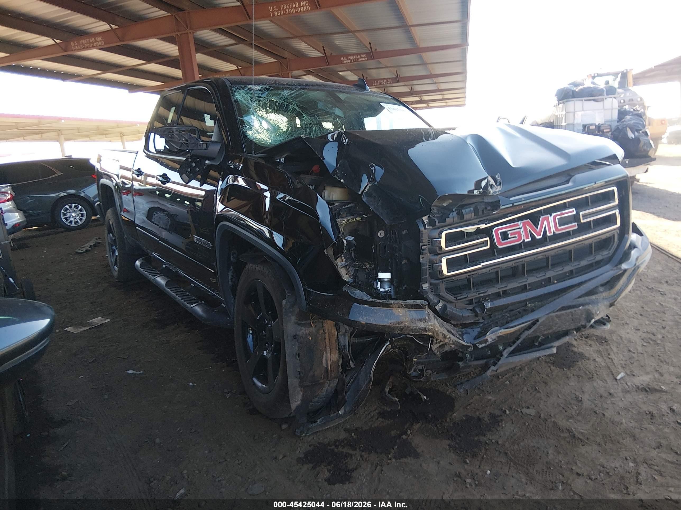 2018 GMC Sierra 1500, VIN 1GTV2LEC2JZ138396 — Front end