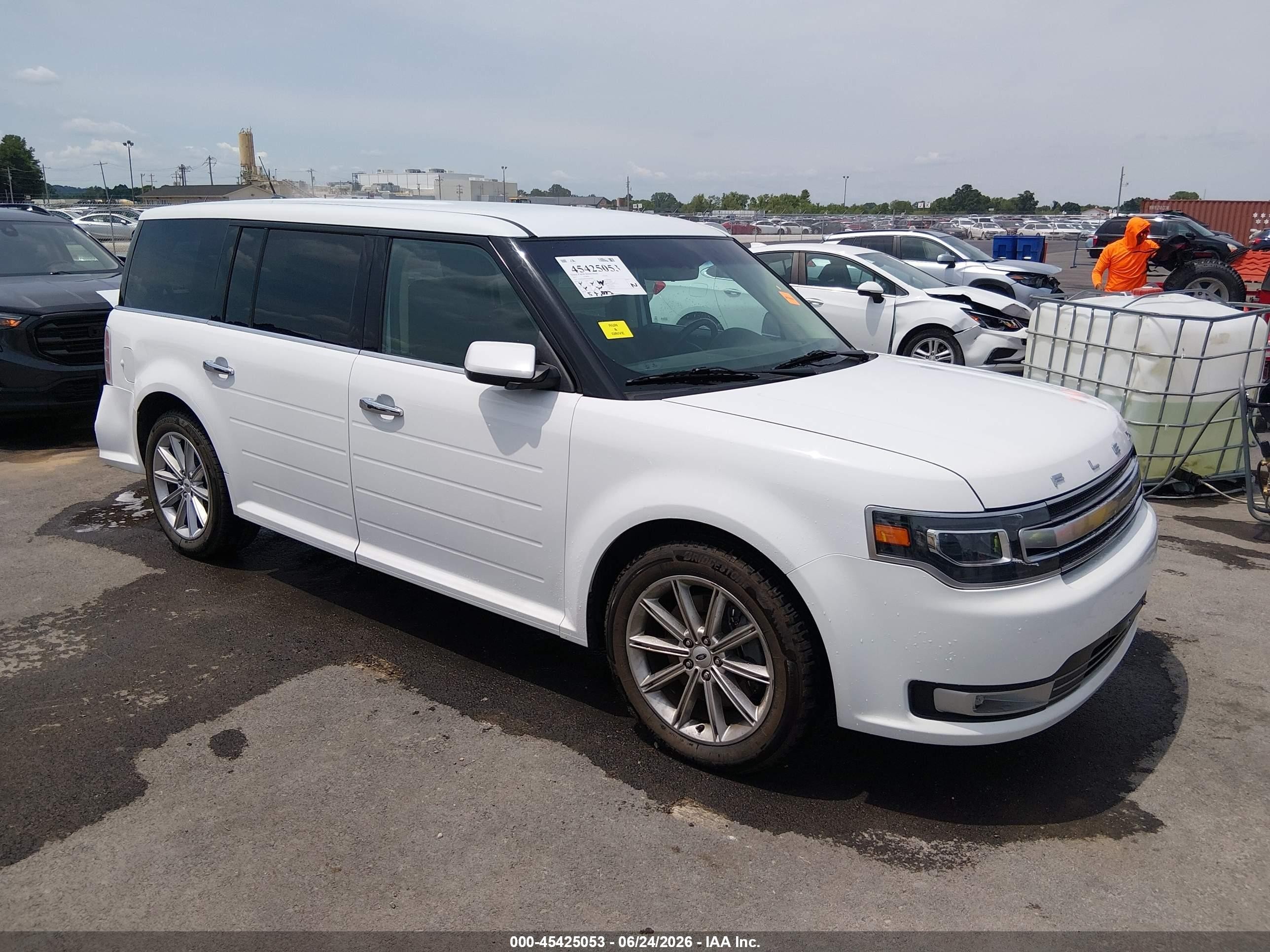 2017 Ford Flex Limited, VIN 2FMHK6D85HBA07208 — Rear end