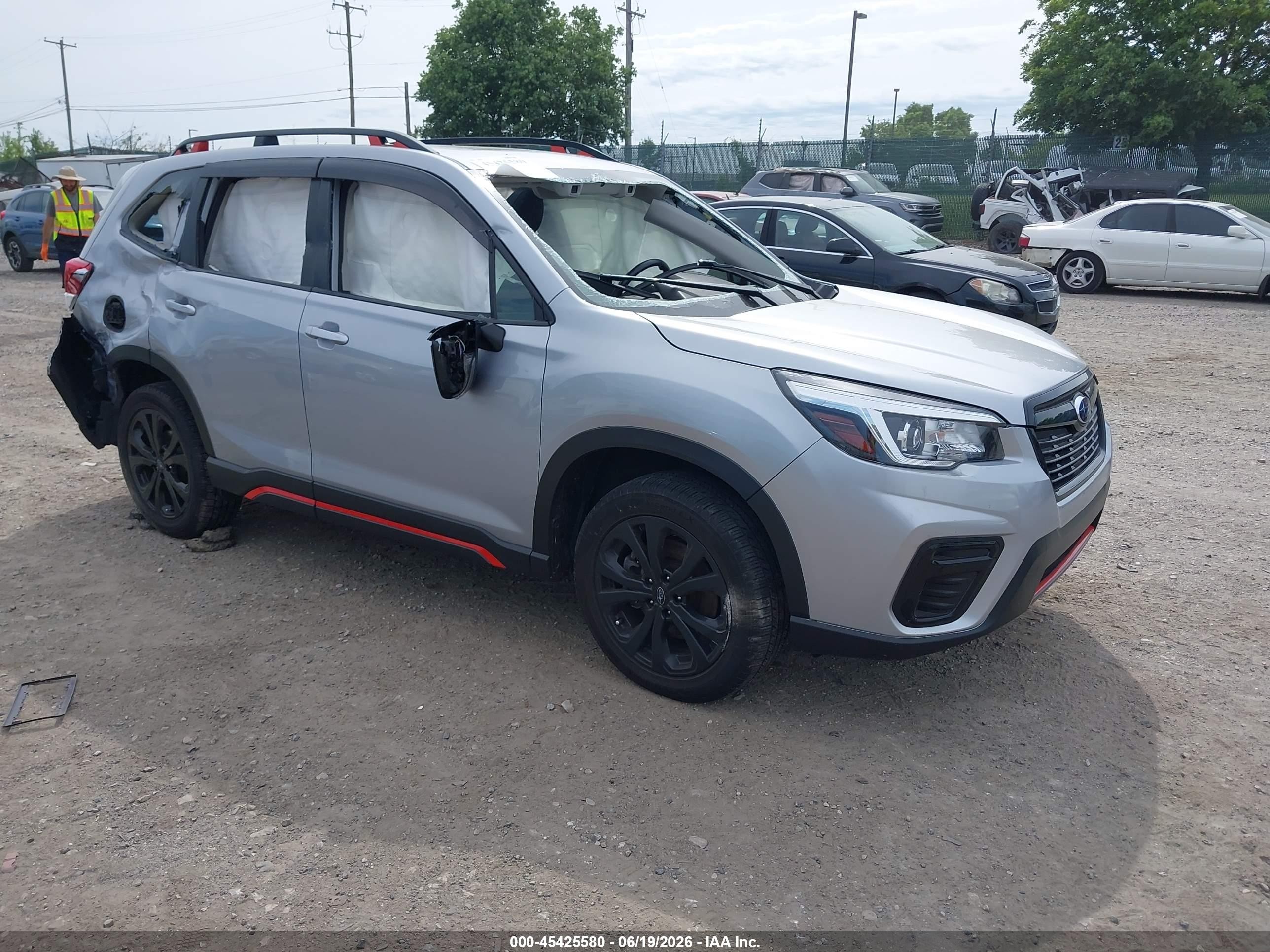 2019 Subaru Forester Special Sports, VIN JF2SKAPC4KH503805 — Side