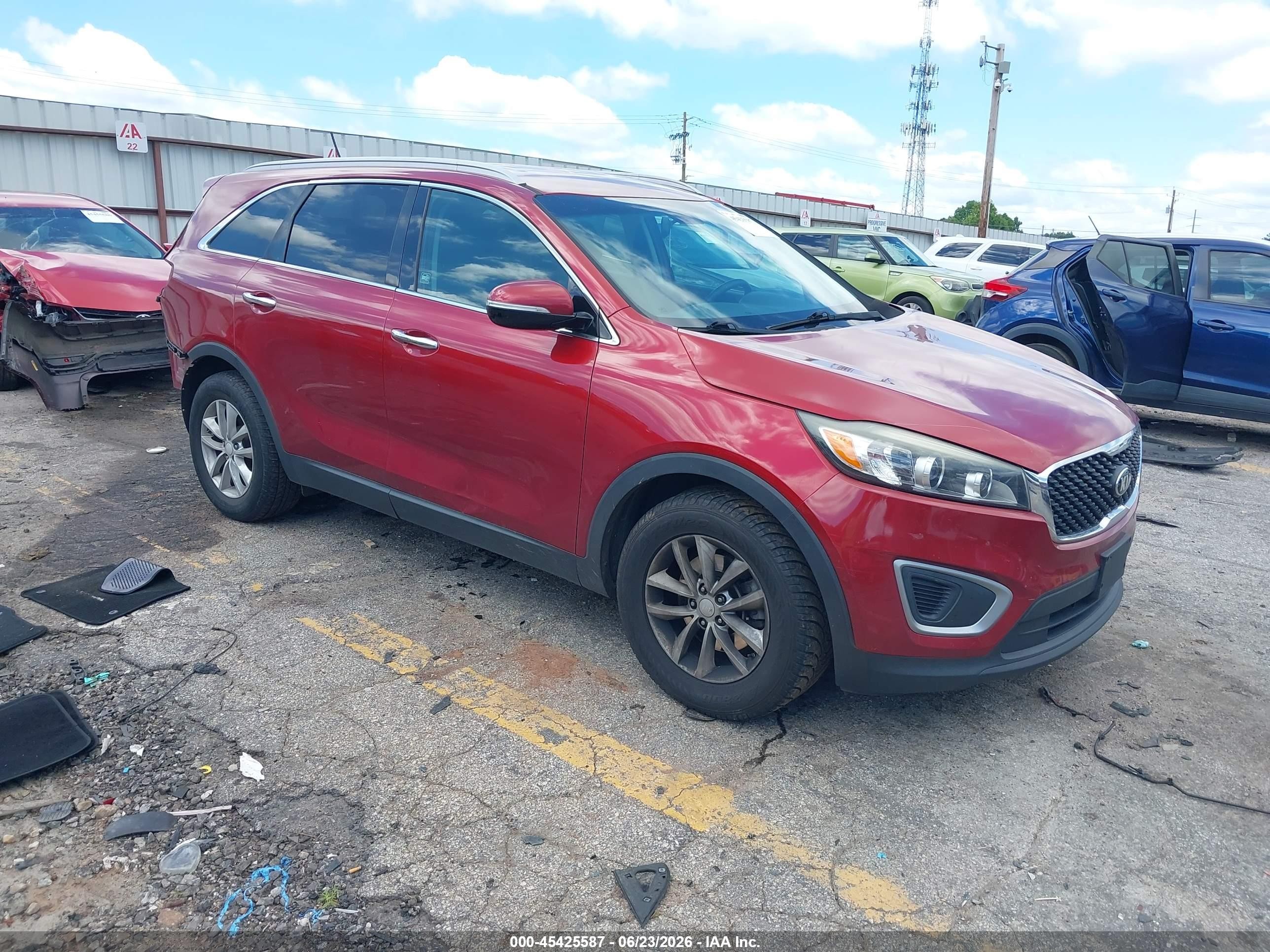 2017 Kia Sorento LX, VIN 5XYPG4A50HG224516 — Rear end