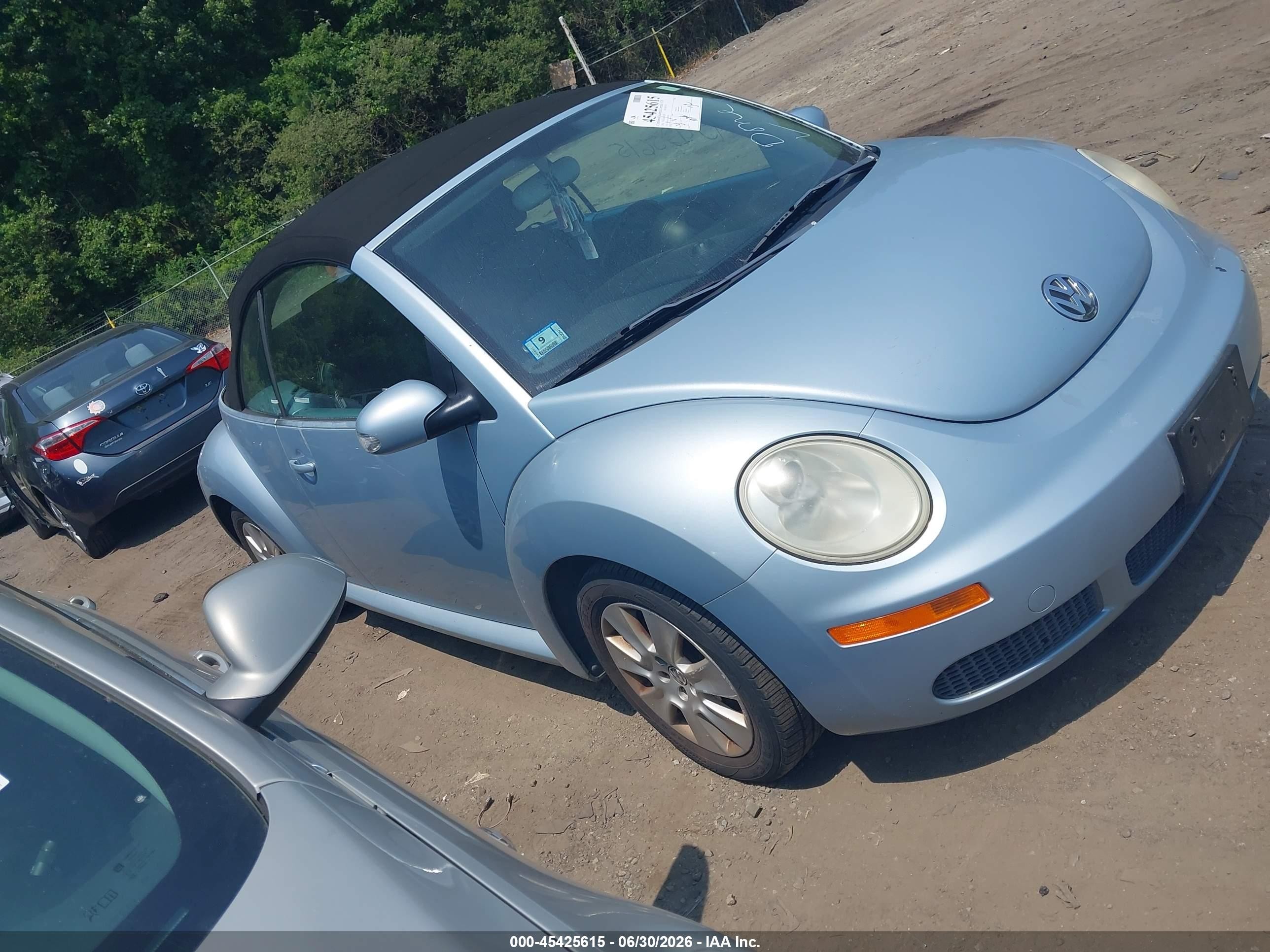 2010 Volkswagen Beetle, VIN 3VWRG3AL3AM002978 — Fresh water flood