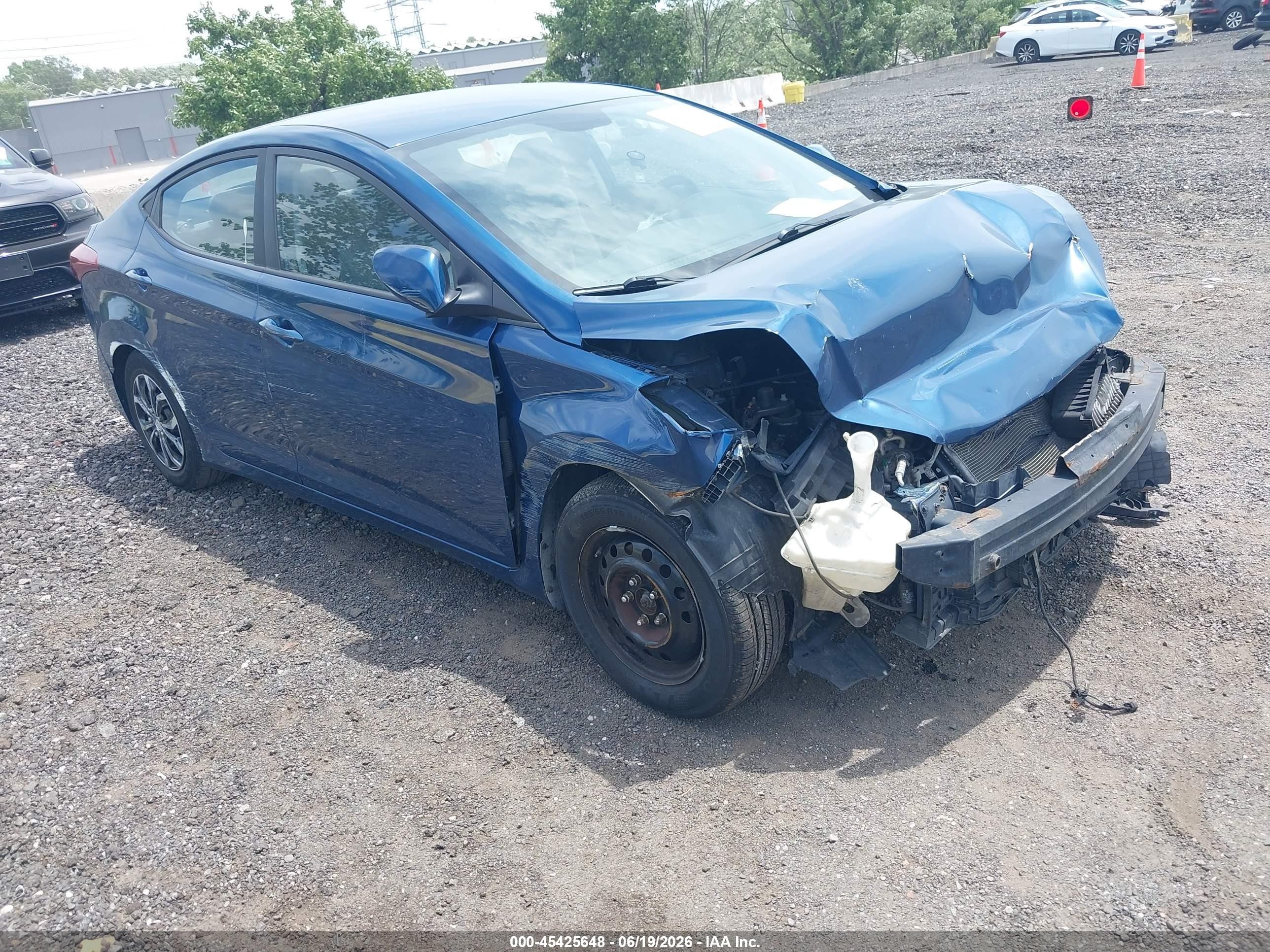 2016 Hyundai Elantra Value Edition, VIN KMHDH4AE2GU652287 — Перед