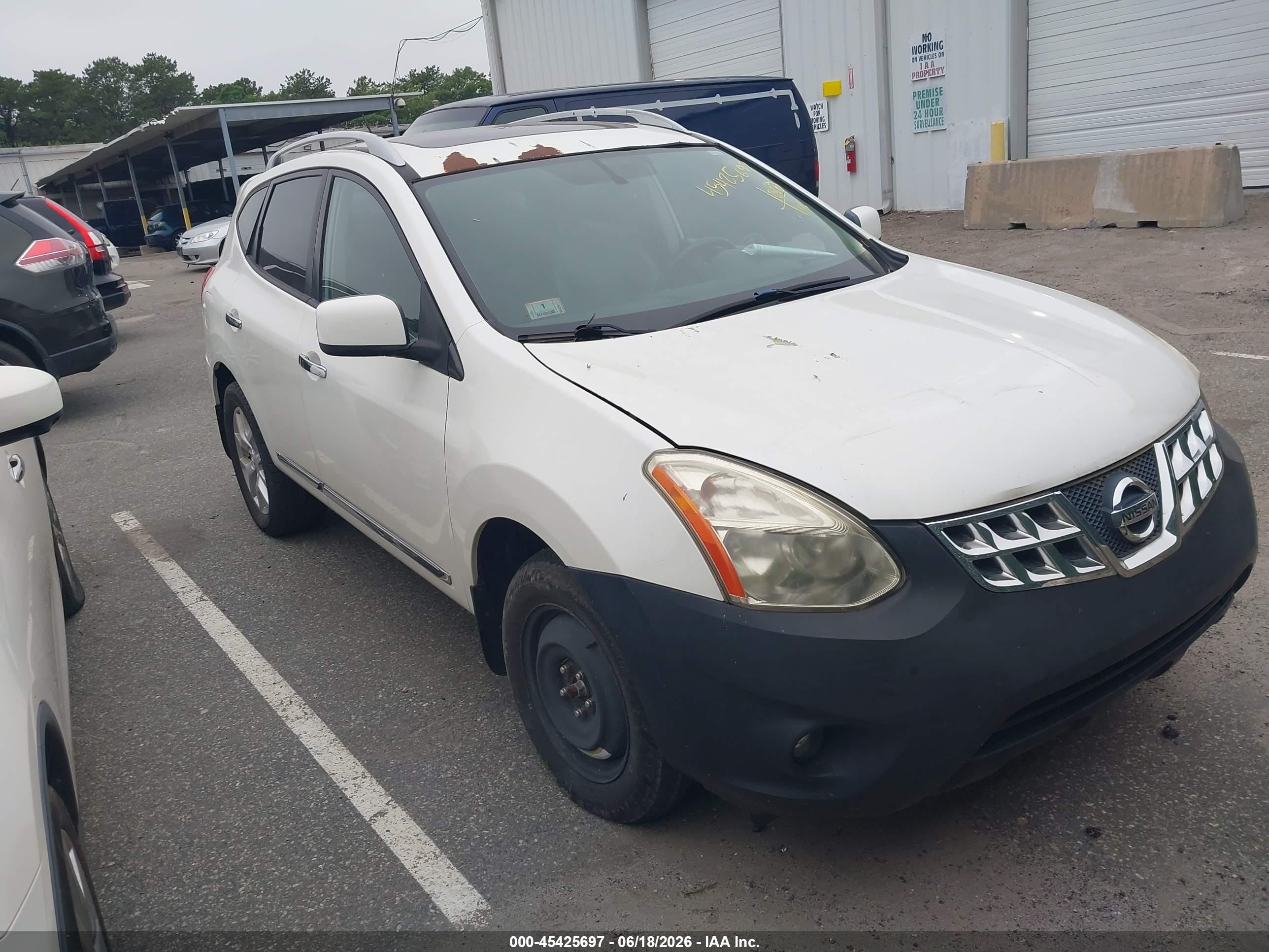 2011 Nissan Rogue SV, VIN JN8AS5MV2BW255495 — Normal wear
