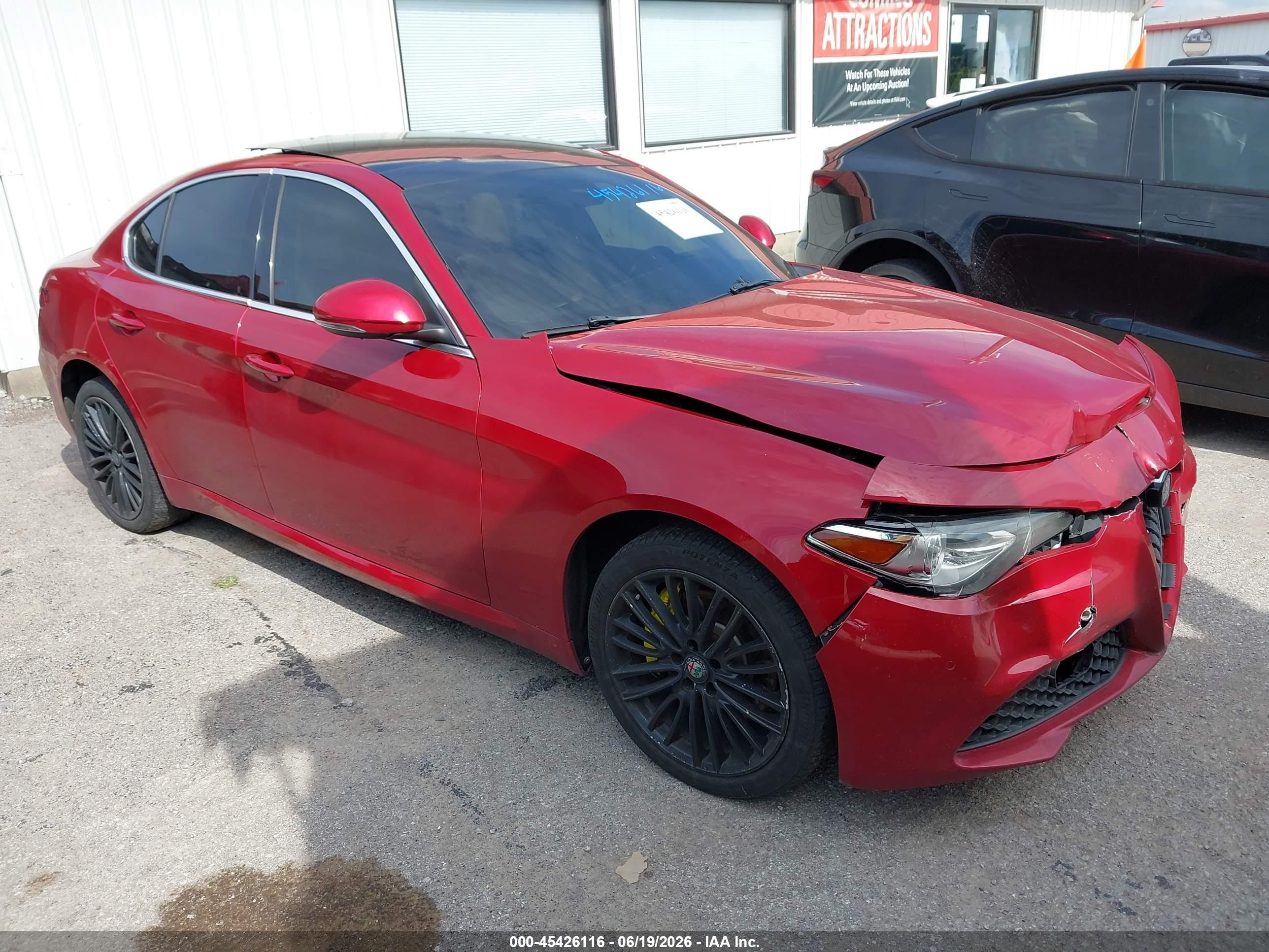 2017 Alfa Romeo Giulia Ti, VIN ZARFAEEN8H7550242 — Normal wear