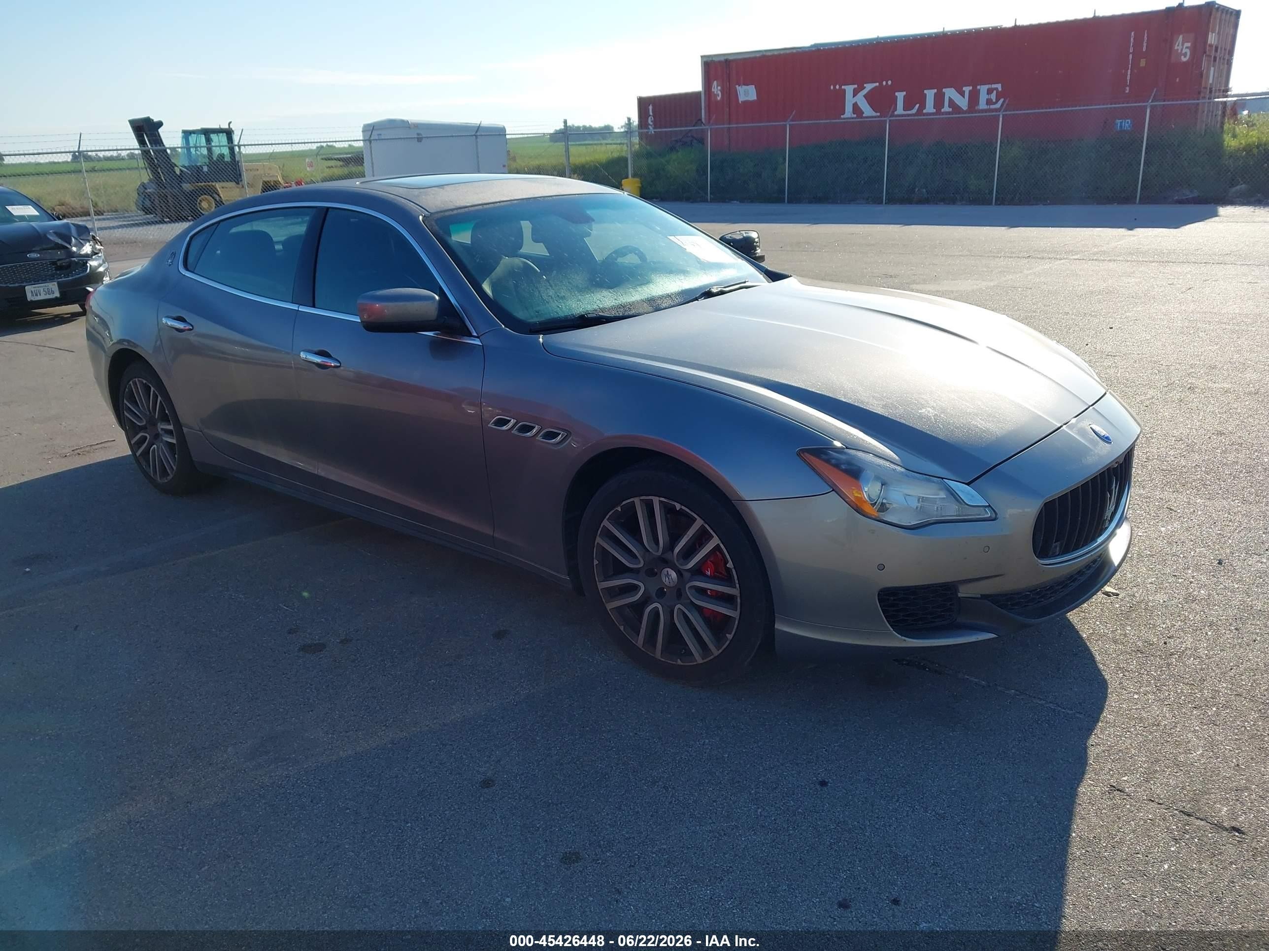 2015 Maserati Quattroporte S Q4, VIN ZAM56RRA6F1130433 — Side