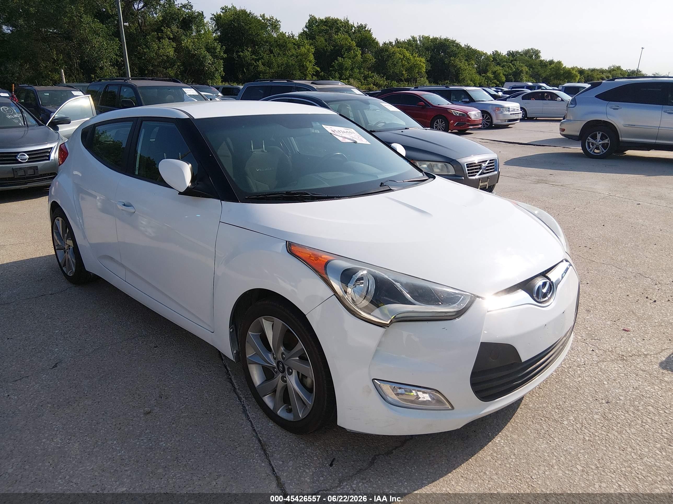 2017 Hyundai Veloster Value Edition, VIN KMHTC6AD7HU308498 — All over
