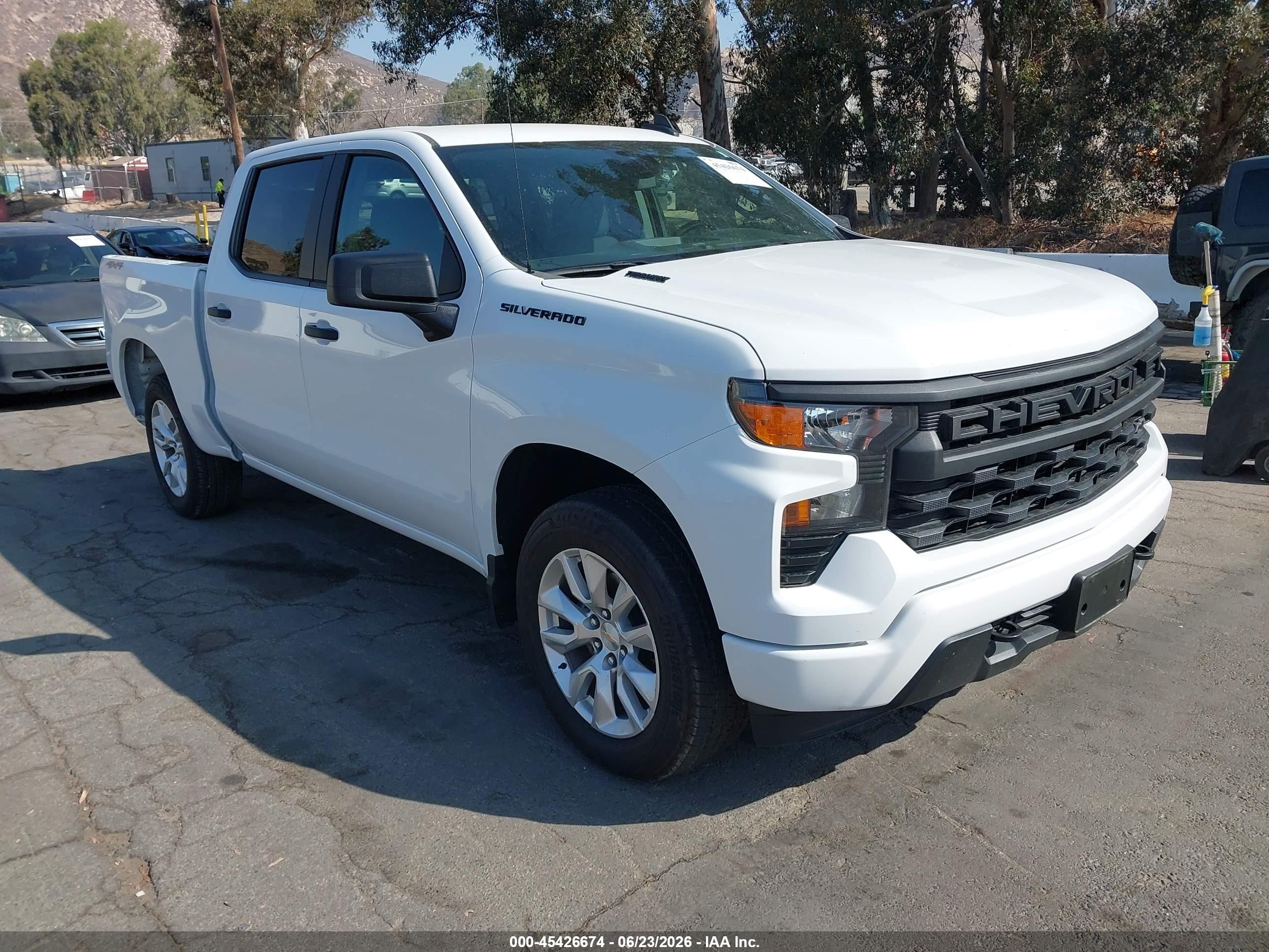 2026 Chevrolet Silverado 1500 Custom, VIN 3GCPKBEK9TG194929 — Rear end