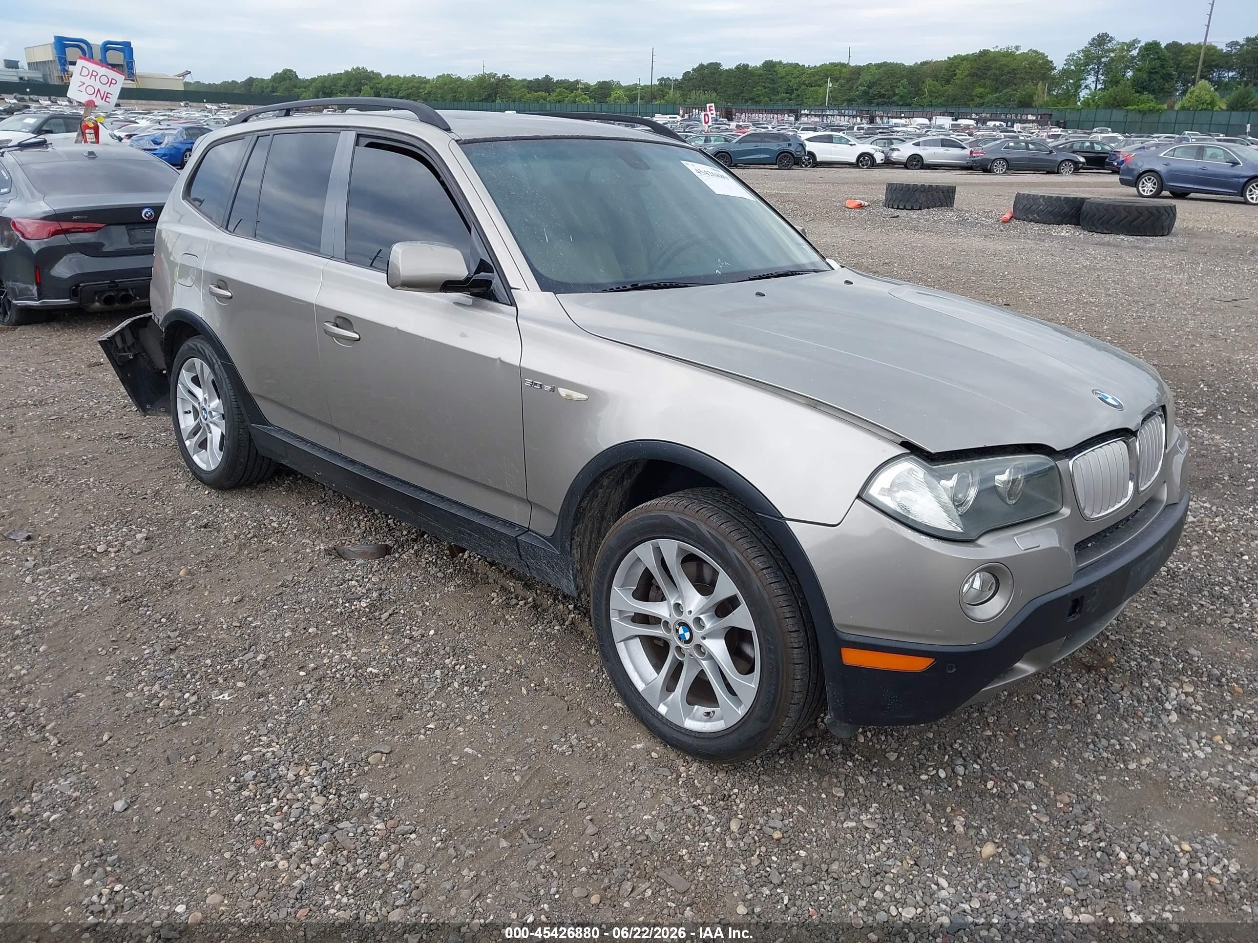 2008 BMW X3 3.0si, VIN WBXPC93478WJ08331 — All over