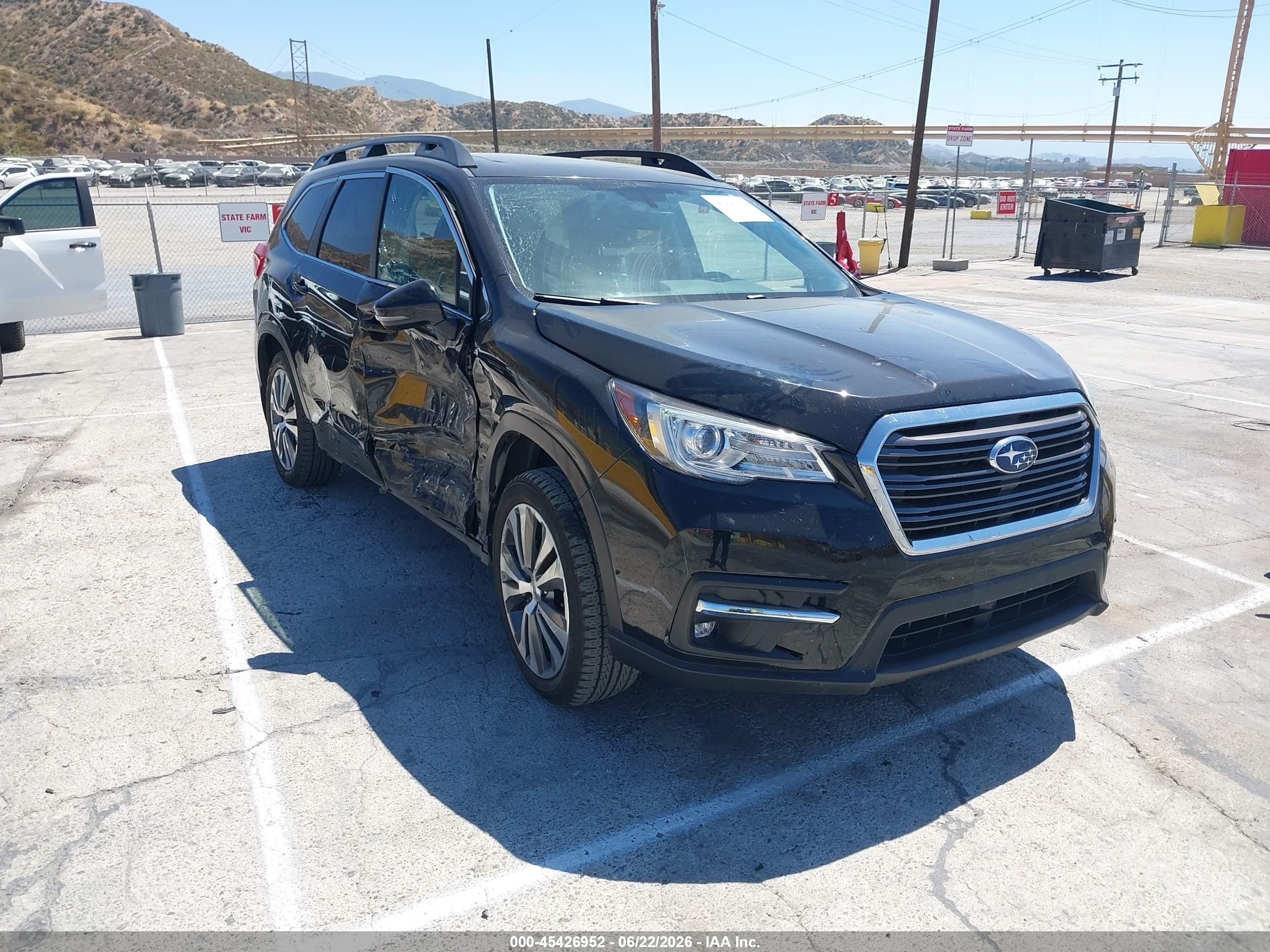 2021 Subaru Ascent Limited, VIN 4S4WMAPD1M3435591 — Side