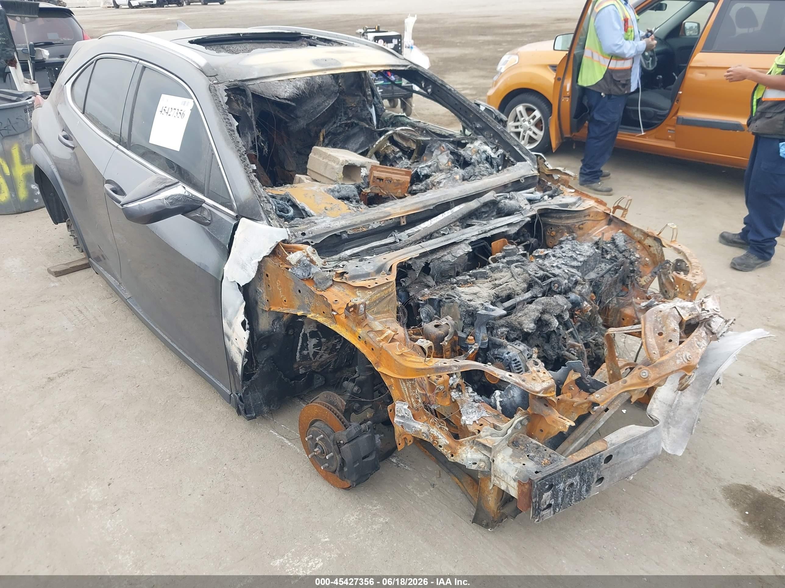 2019 Lexus UX 200 F Sport, VIN JTHY3JBHXK2016988 — Engine fire