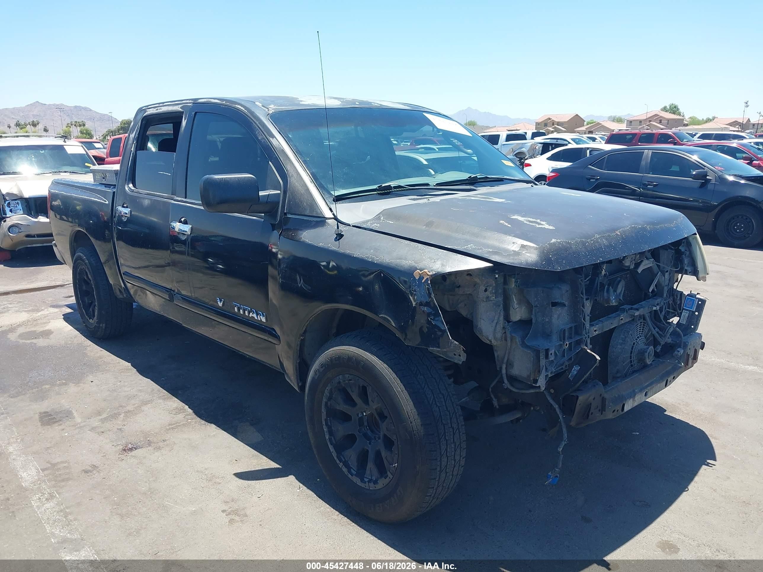 2006 Nissan Titan SE, VIN 1N6AA07A76N528286 — Front end
