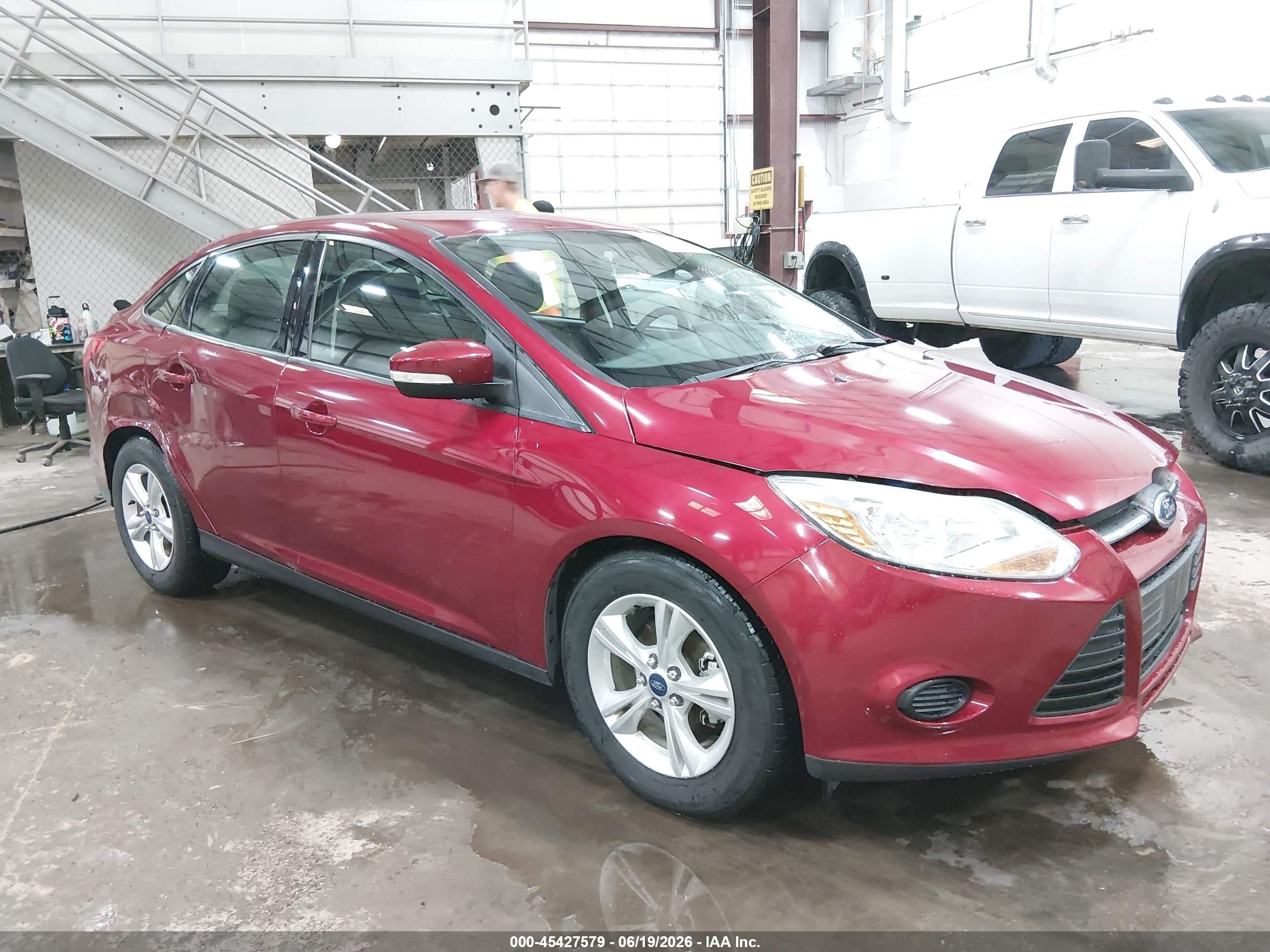 2014 Ford Focus SE, VIN 1FADP3F27EL373863 — Rear end