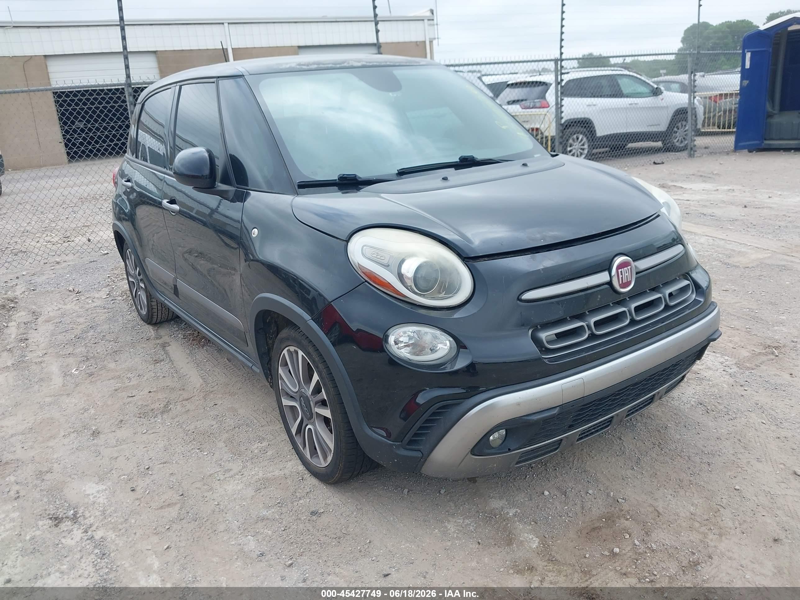 2018 FIAT 500L Trekking, VIN ZFBCFADH1JZ041237 — Normal wear