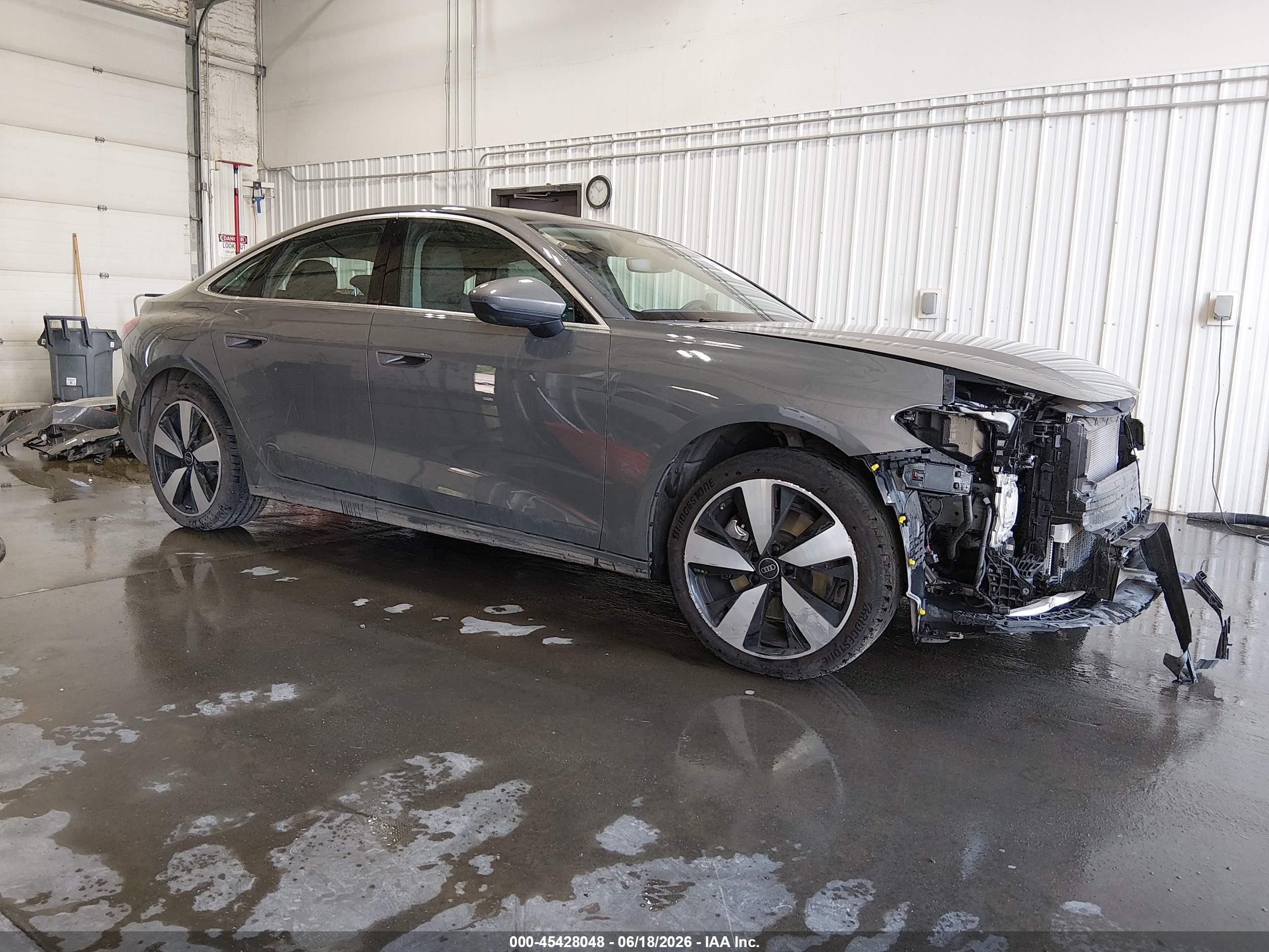 2025 Audi A5 Premium Plus, VIN WAU2BCFU0SN030455 — Front end