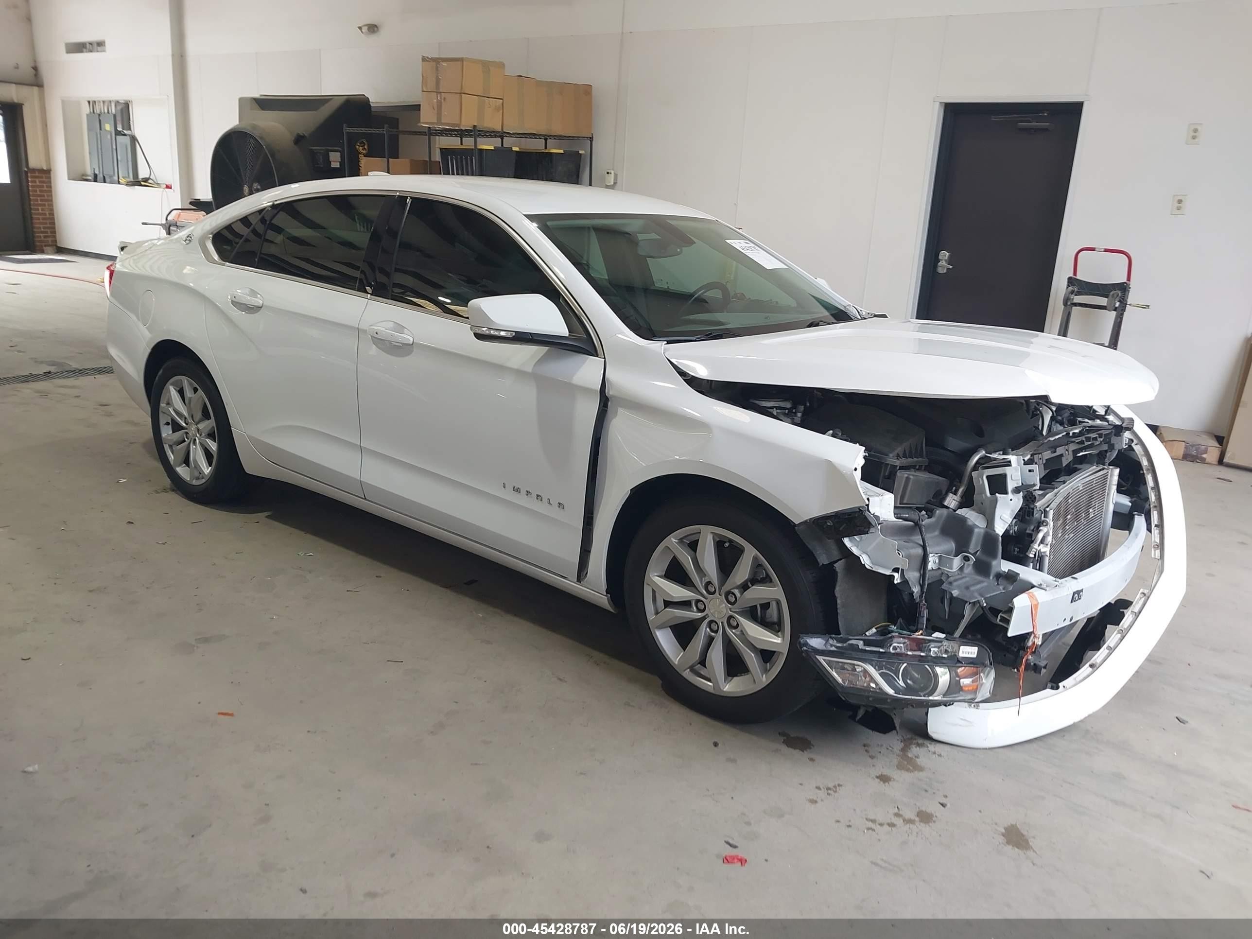 2019 Chevrolet Impala LT, VIN 1G11Z5S31KU146362 — Front end
