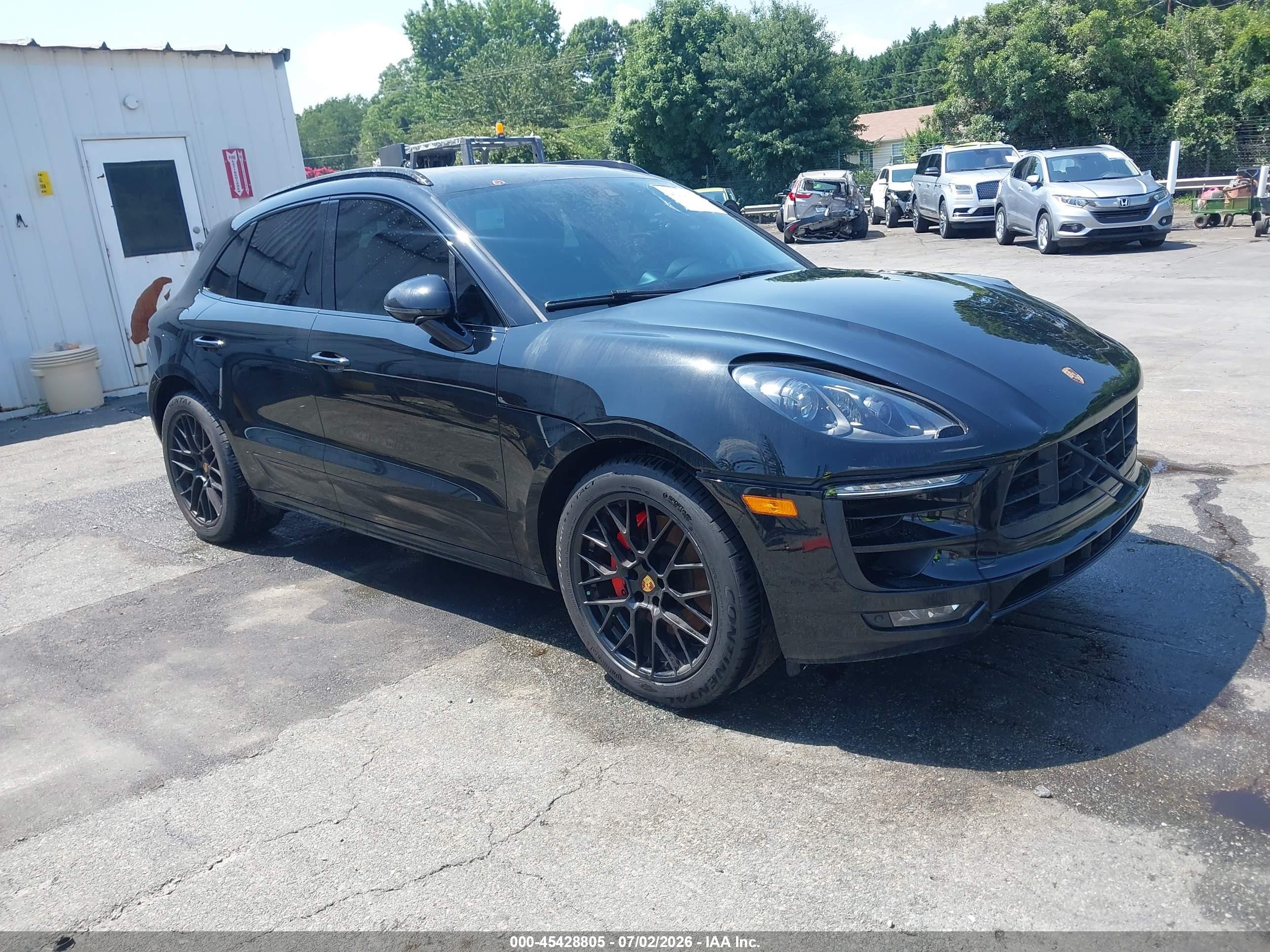 2018 Porsche Macan GTS, VIN WP1AG2A53JLB65271 — Front end