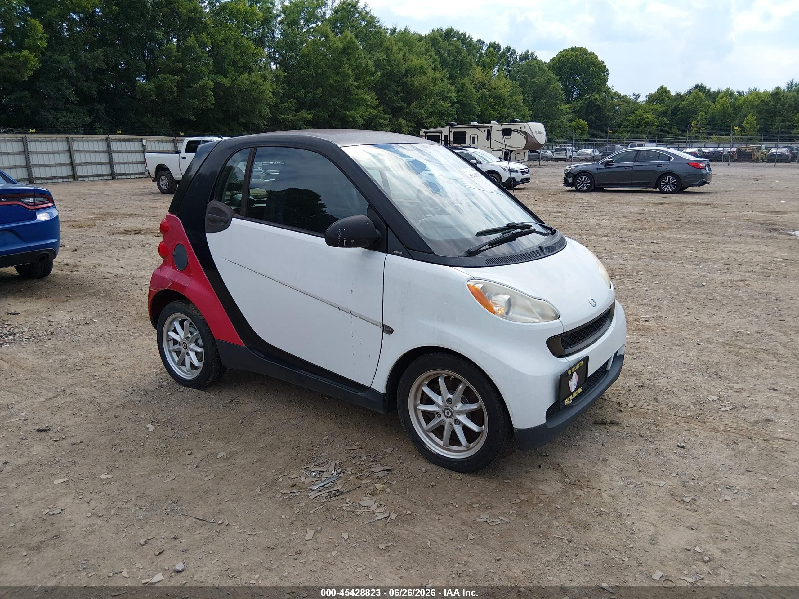 2009 Smart fortwo Pure, VIN WMEEJ31X89K267924 — Normal wear