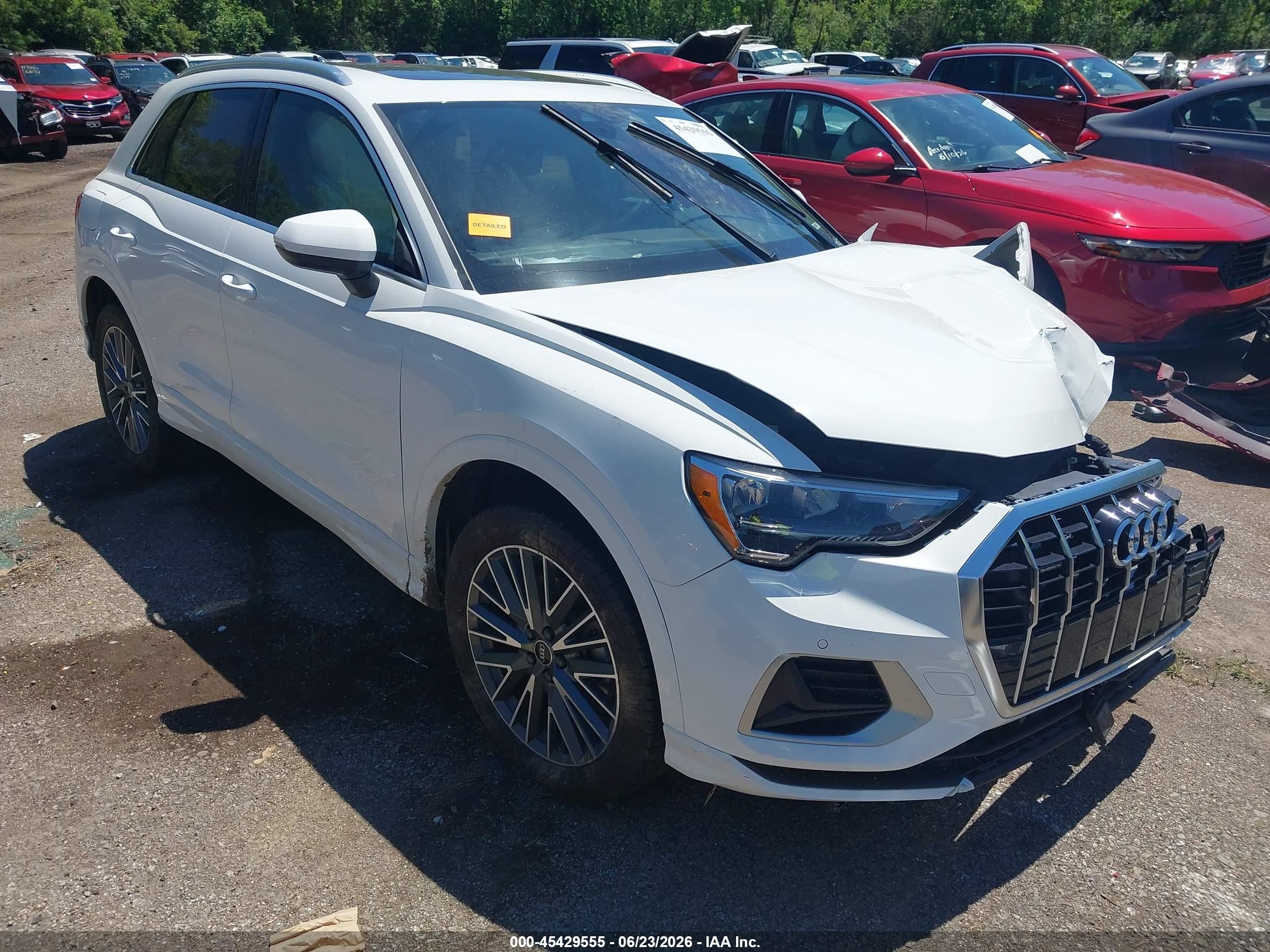 2021 Audi Q3 Premium, VIN WA1AUCF3XM1152194 — Front end