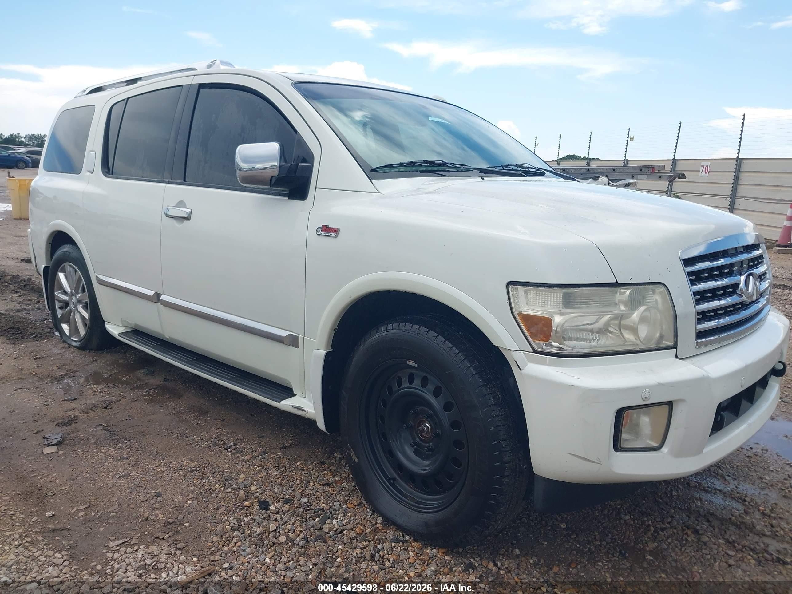2010 Infiniti QX56, VIN 5N3ZA0NE7AN906291 — Side