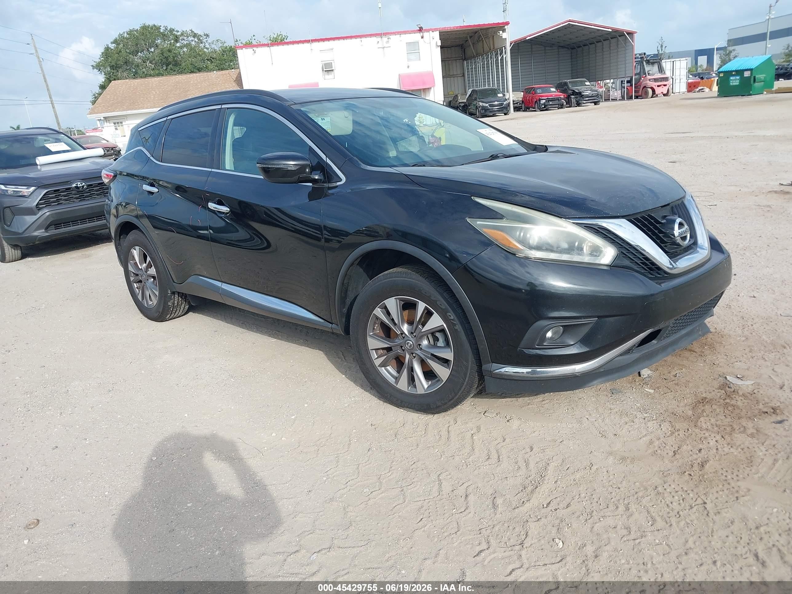 2018 Nissan Murano SL, VIN 5N1AZ2MG9JN110414 — Front end