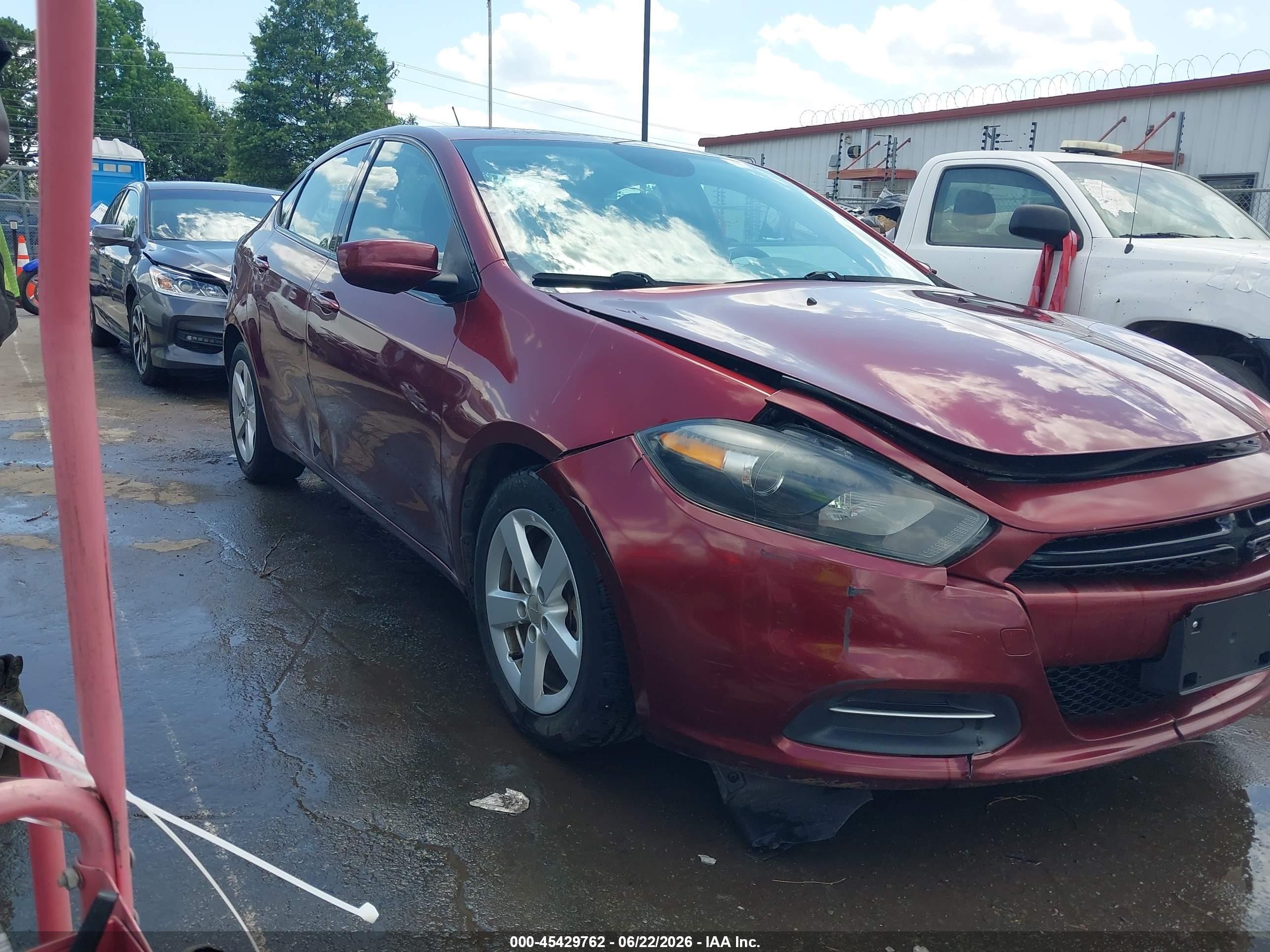 2015 Dodge Dart SXT, VIN 1C3CDFBB1FD336605 — Front end