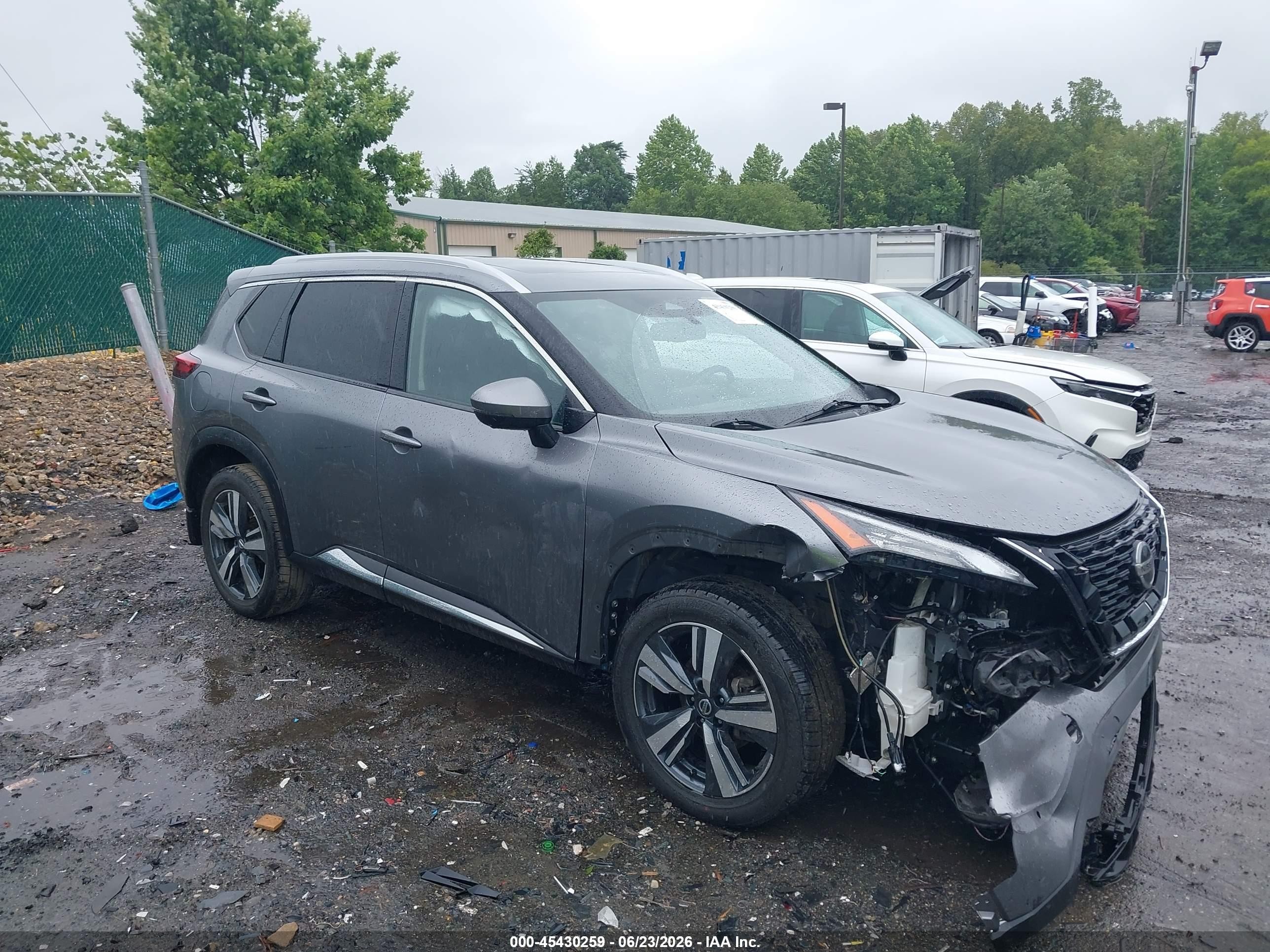 2021 Nissan Rogue SL, VIN JN8AT3CB1MW200290 — Front end