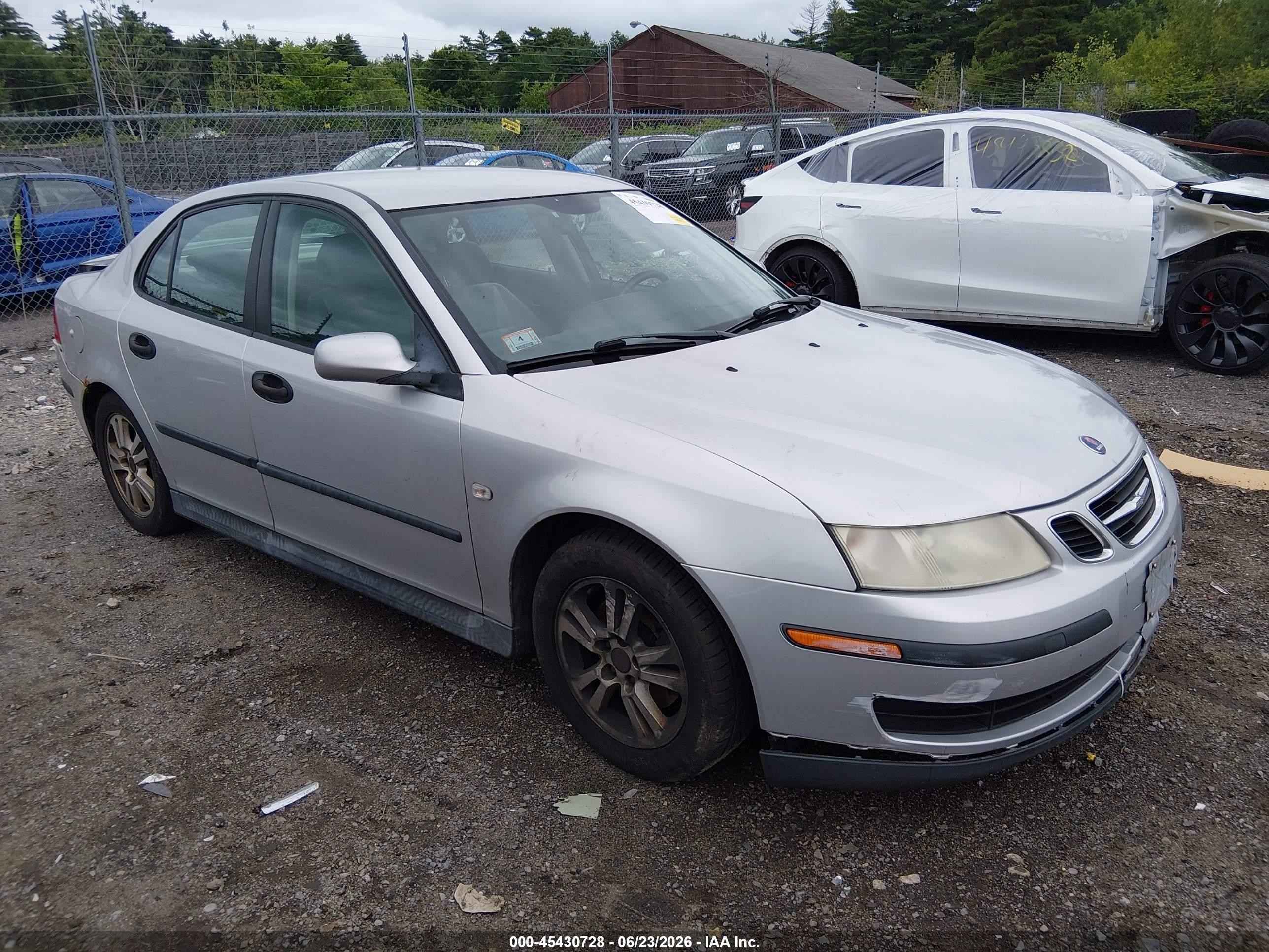 2005 Saab 9-3 Linear, VIN YS3FB45S551028134 — Зад