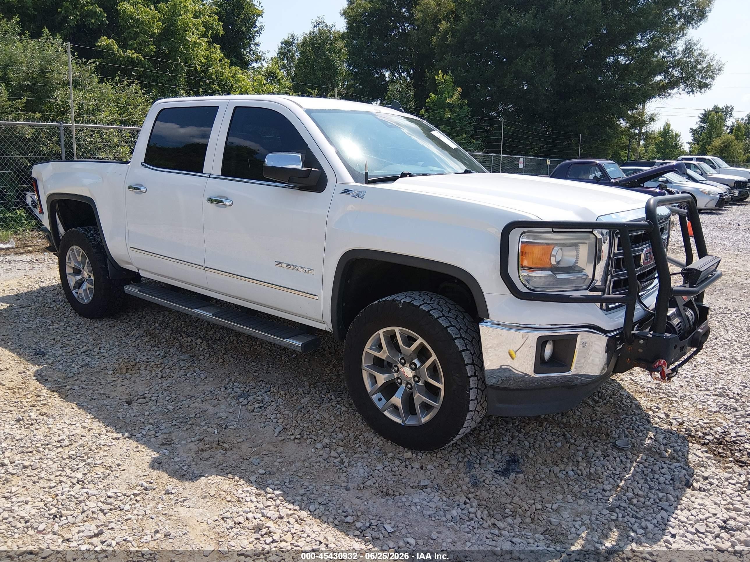 2015 GMC Sierra 1500 SLT, VIN 3GTU2VEC9FG290867 — Rear end