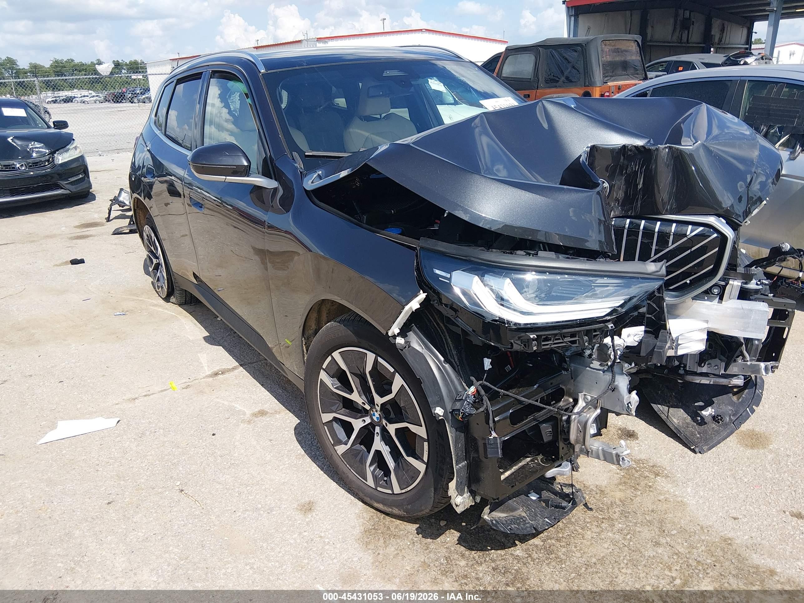 2026 BMW X3 30 xDrive, VIN 5UX53GP03T9248379 — Перед