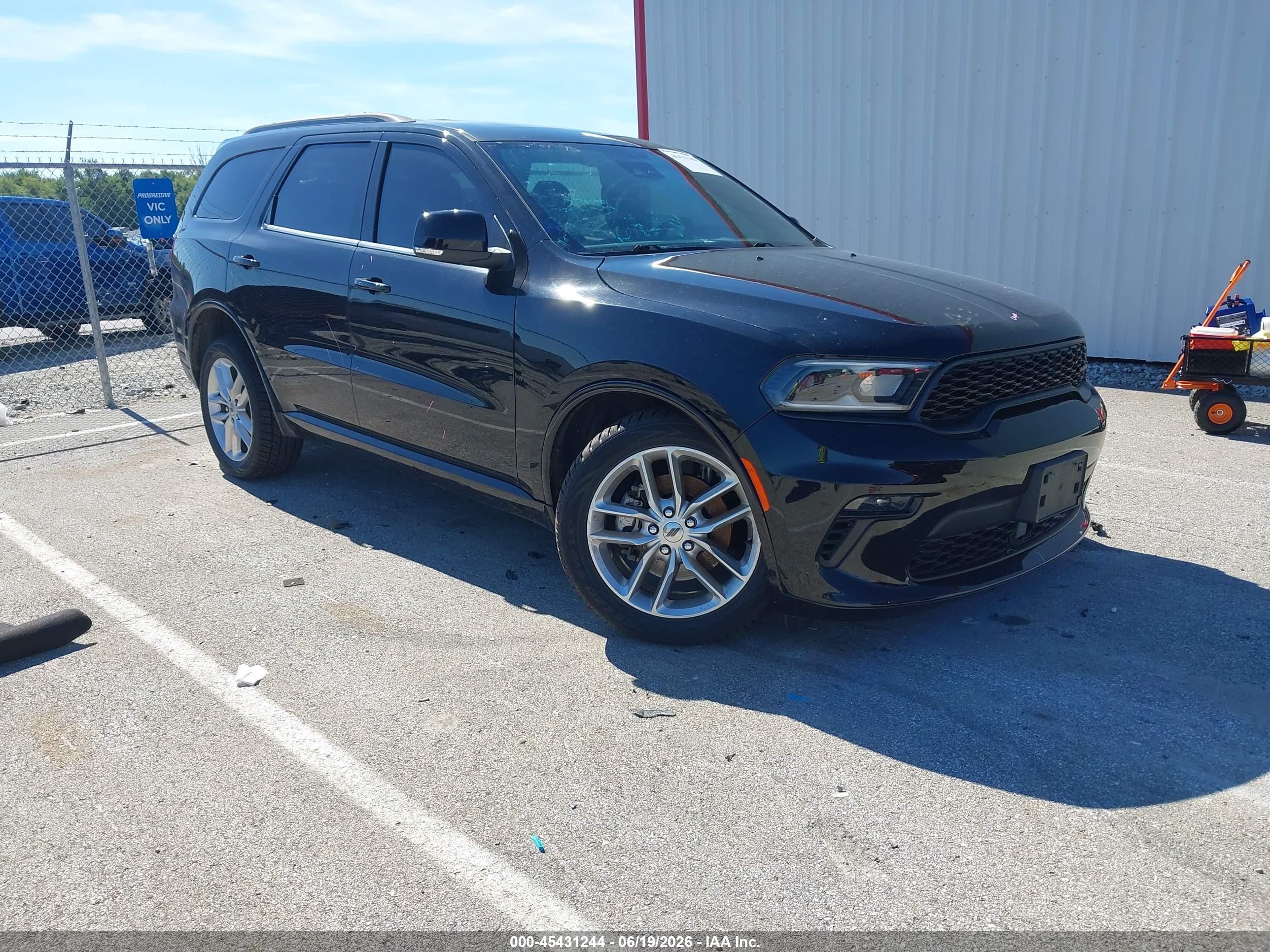2022 Dodge Durango GT Plus, VIN 1C4RDJDG3NC106702 — Front end