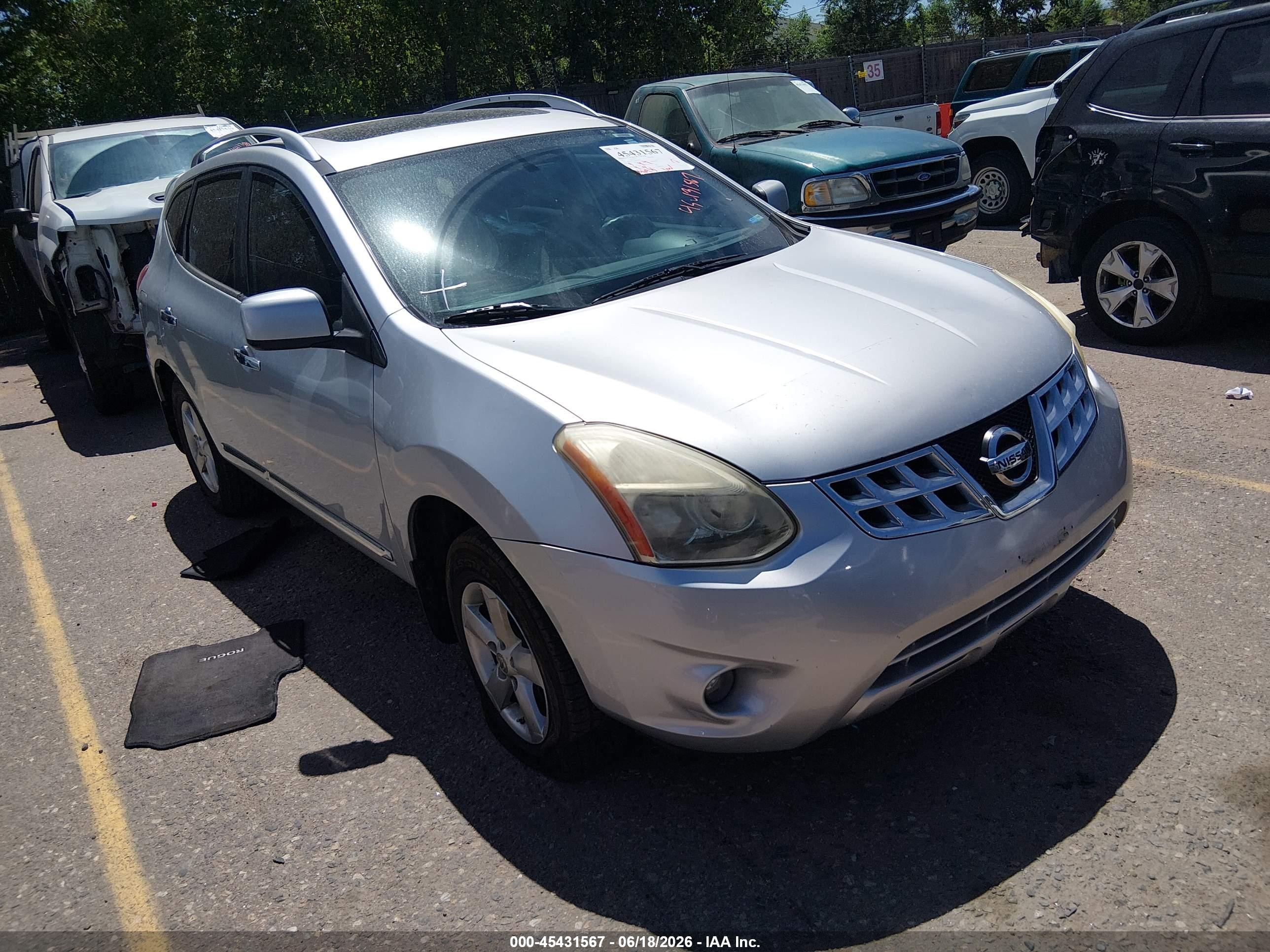 2011 Nissan Rogue S, VIN JN8AS5MV7BW670859 — Normal wear