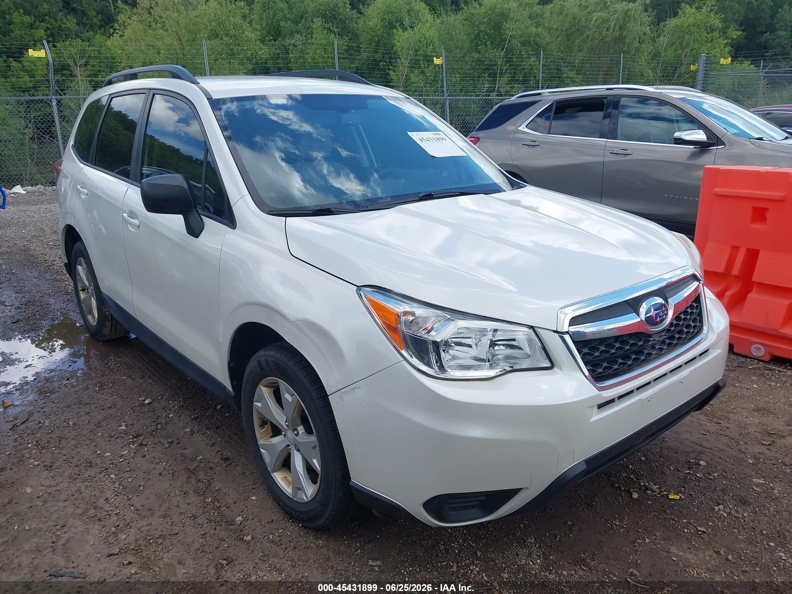 2015 Subaru Forester 2.5i, VIN JF2SJABC0FH514266 — Normal wear