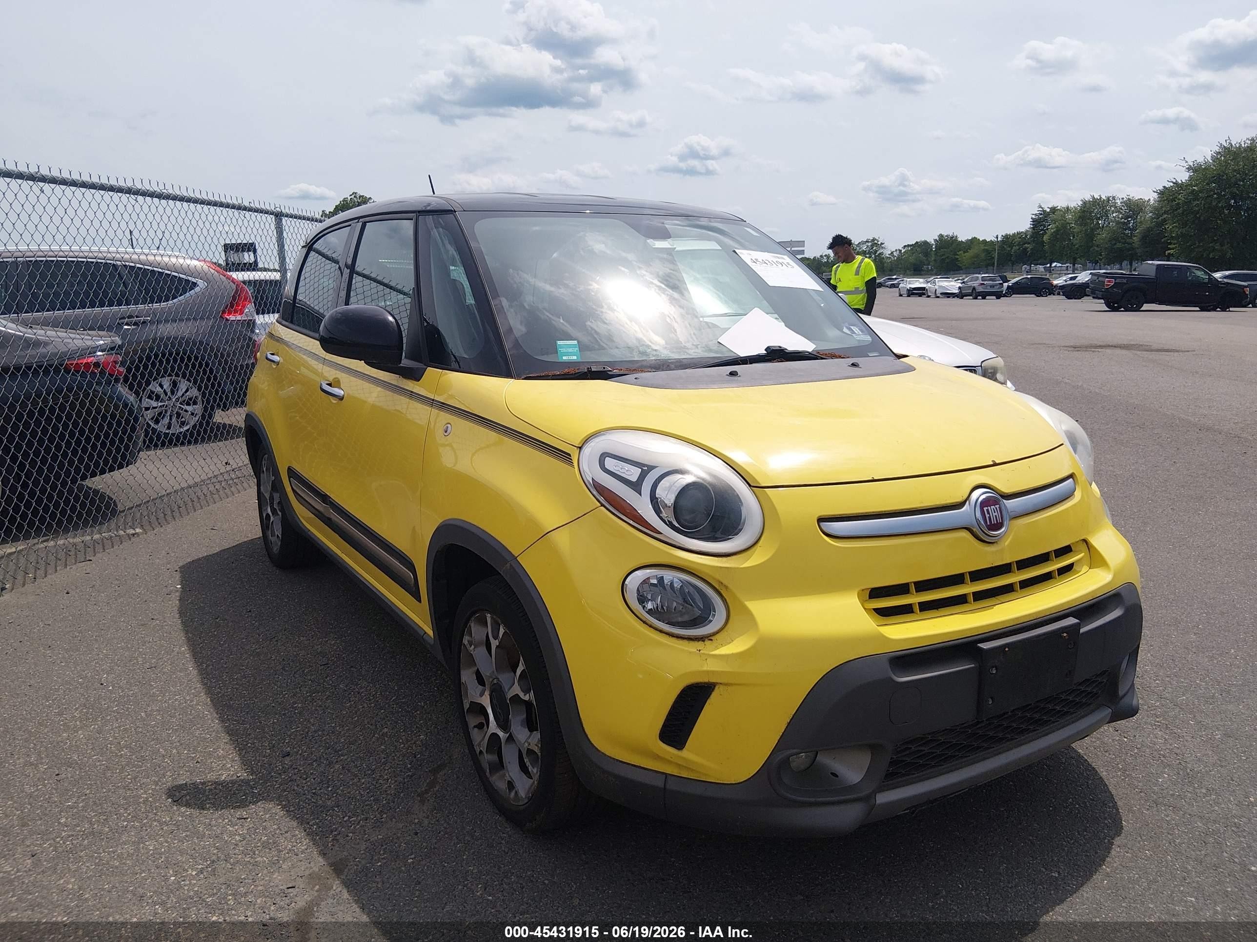 2014 FIAT 500L Trekking, VIN ZFBCFADH4EZ023594 — Mechanical