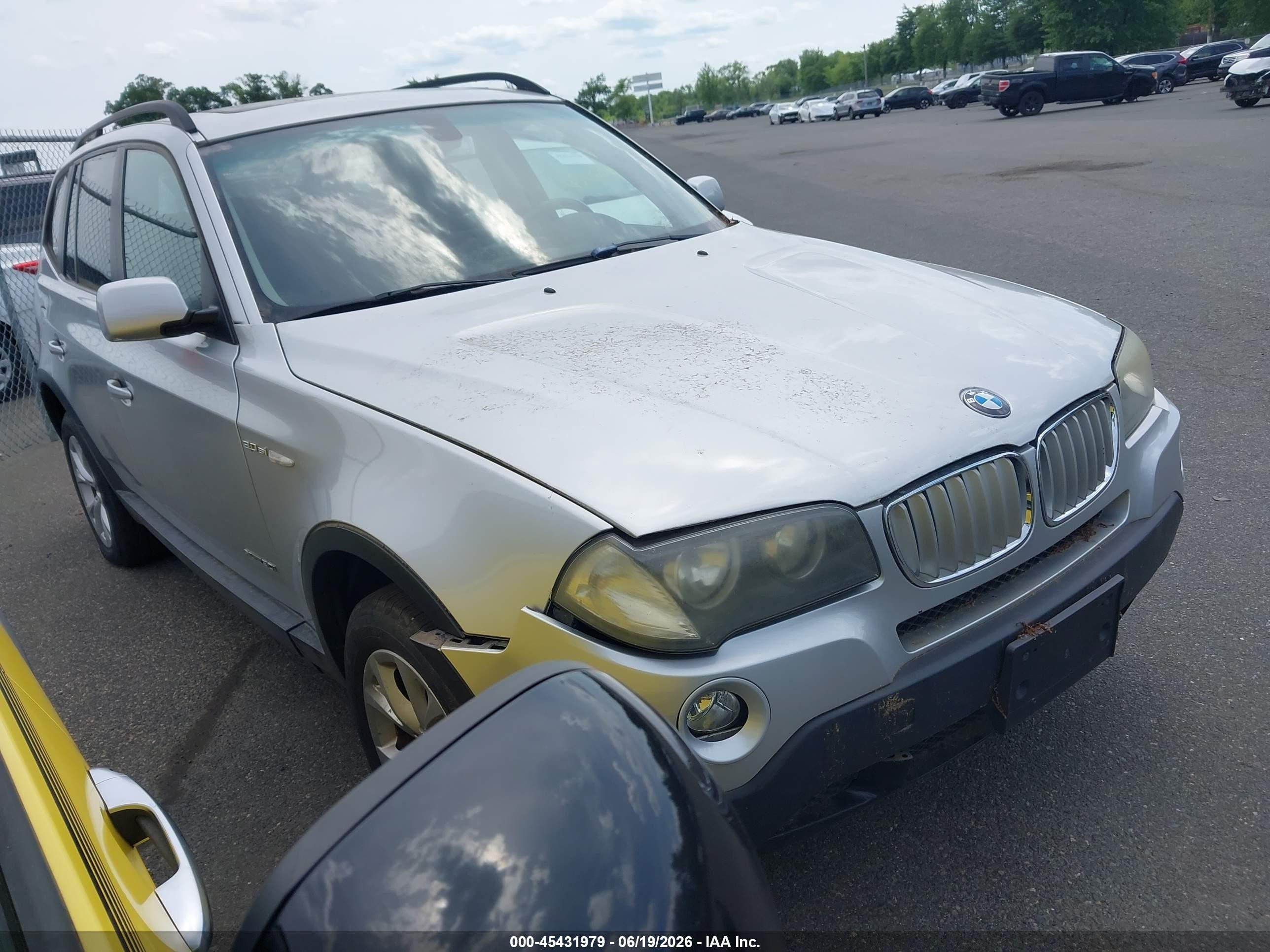 2009 BMW X3 xDrive30i, VIN WBXPC93409WJ28941 — Перед