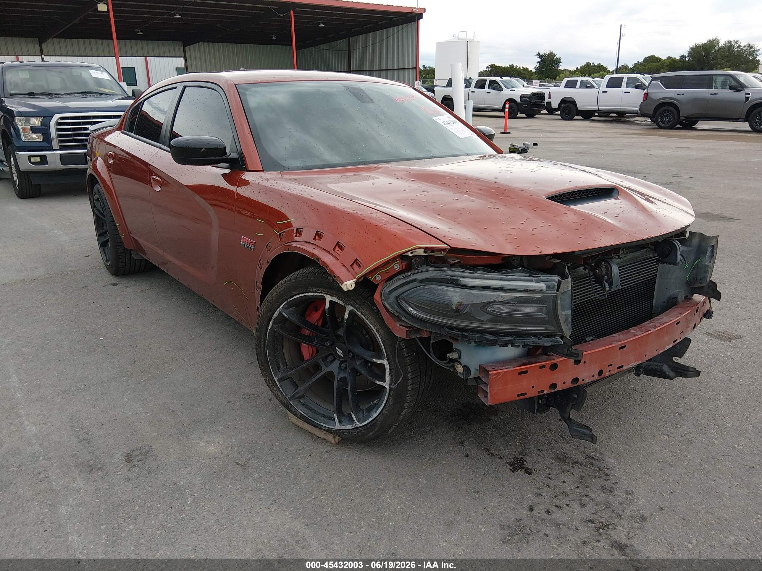 2020 Dodge Charger Scat Pack, VIN 2C3CDXGJ9LH197506 — Front end