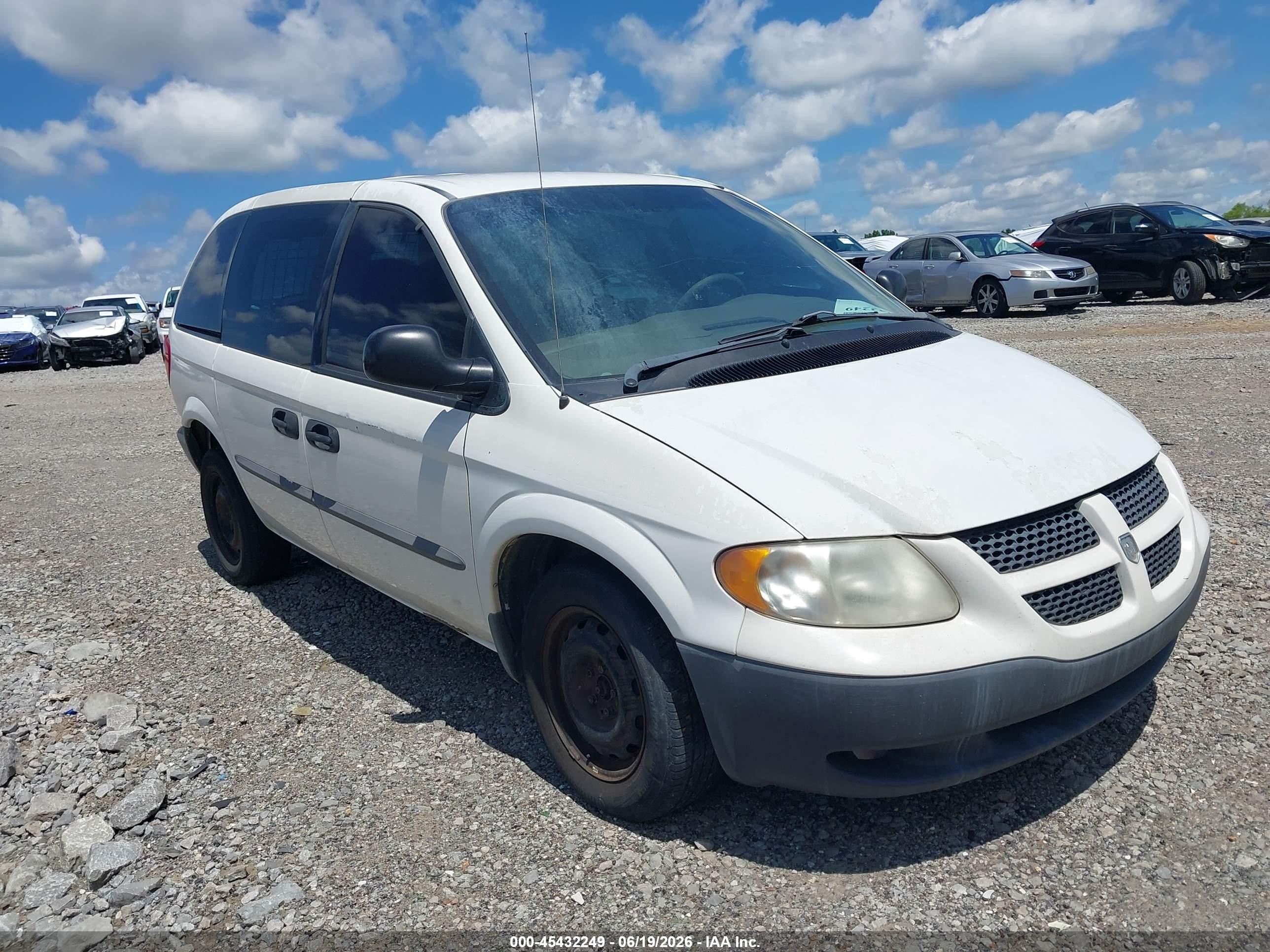 2003 Dodge Caravan Cargo, VIN 1D4GP21353B339430 — Normal wear