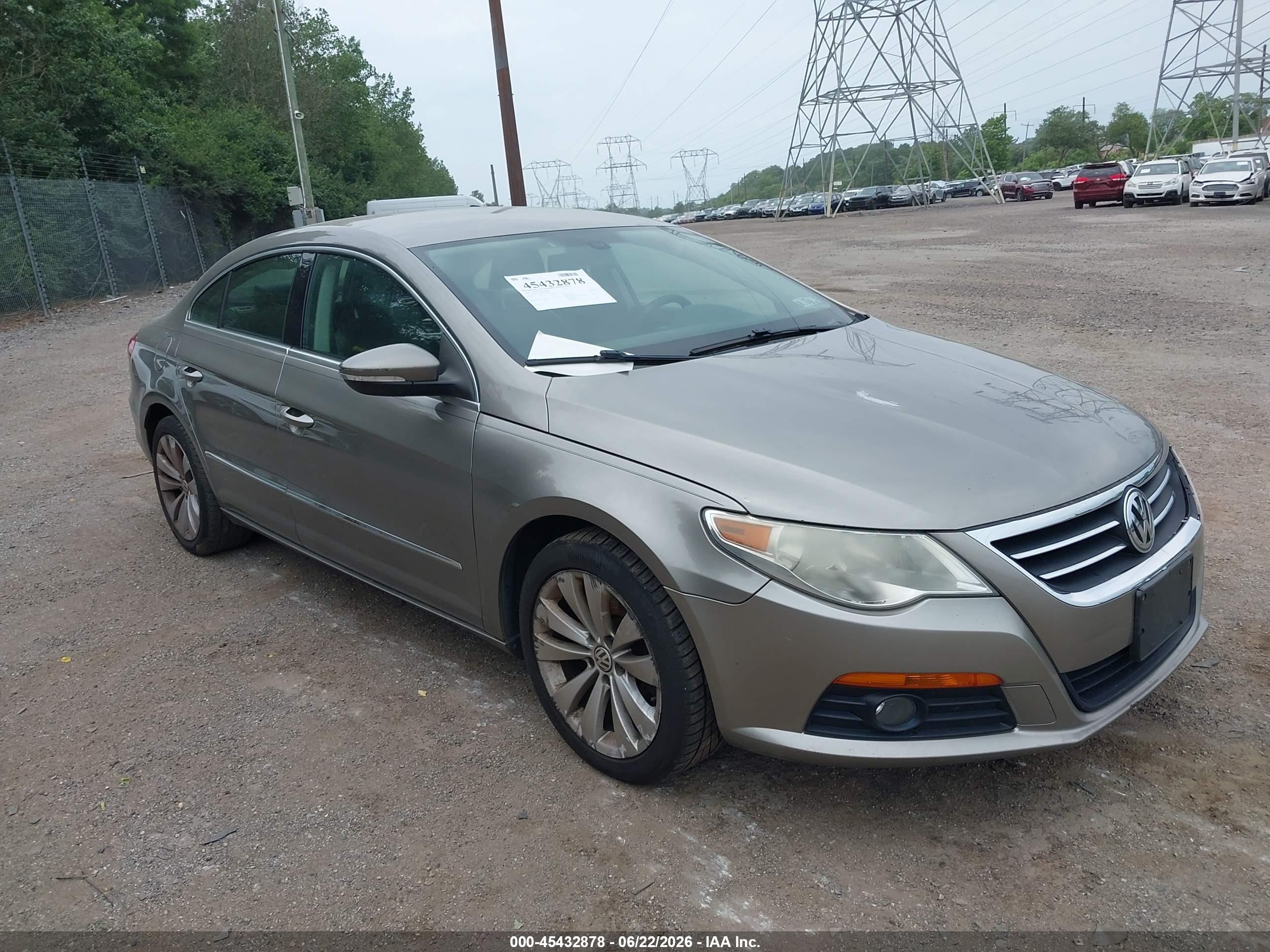 2009 Volkswagen CC Sport, VIN WVWML73C29E530784 — Front end